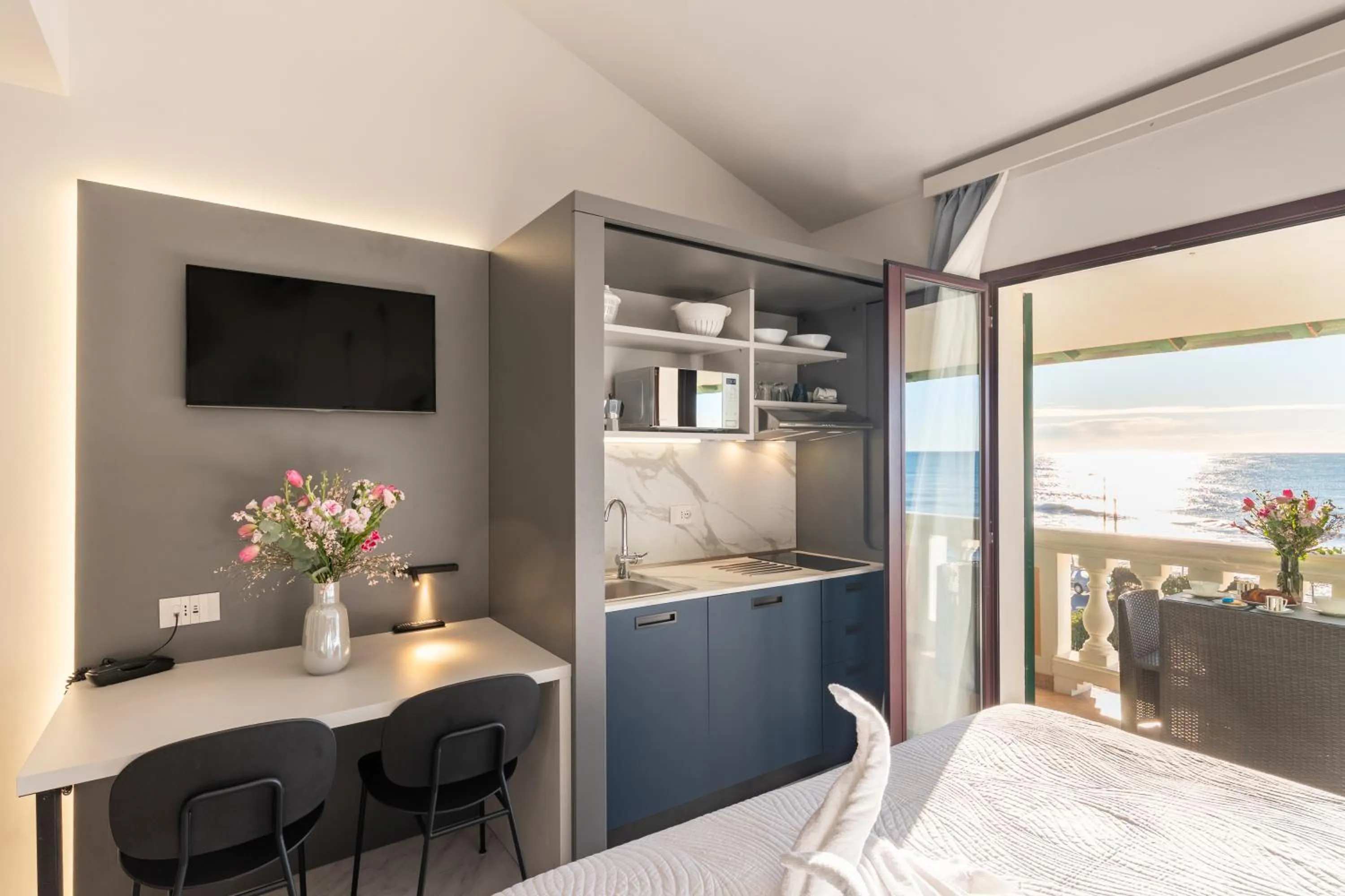 TV and multimedia, Bed in Del Prado