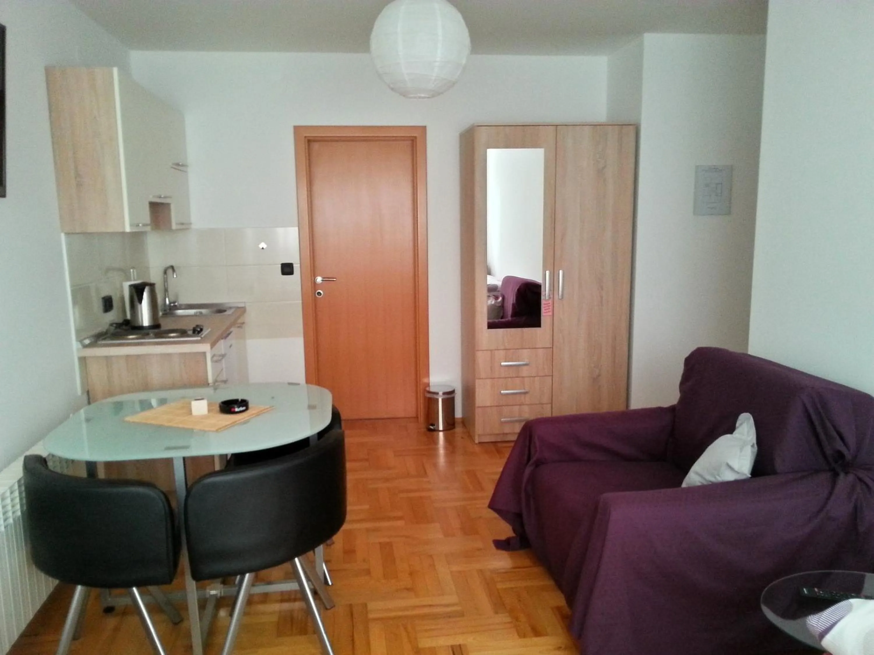 Studio Apartments Korosteljev