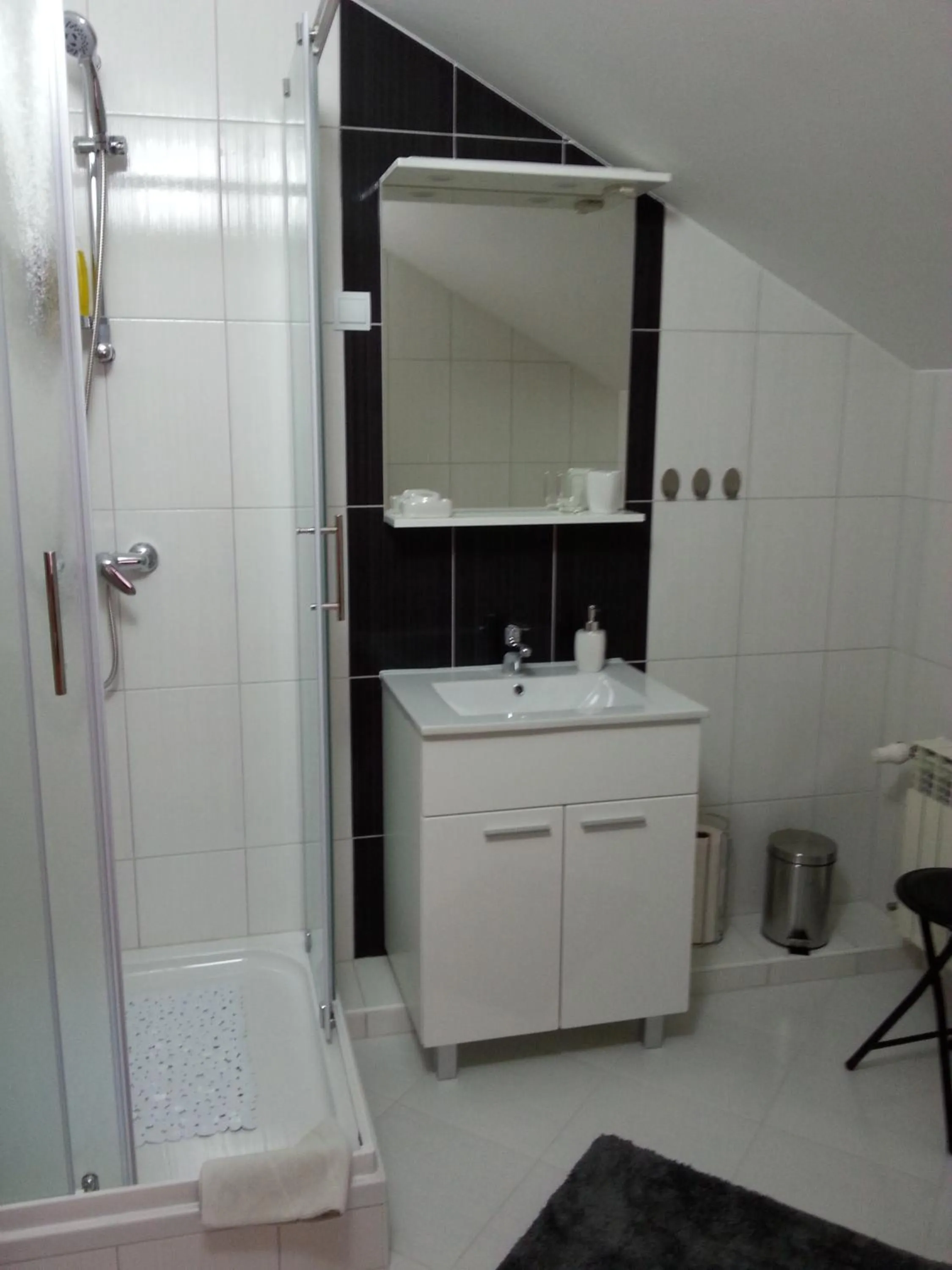 Studio Apartments Korosteljev