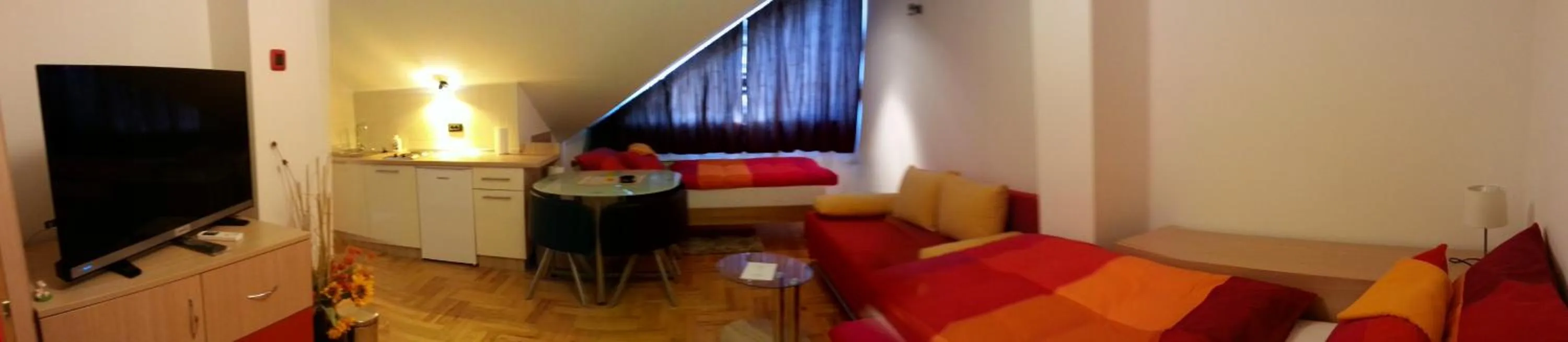 Studio Apartments Korosteljev