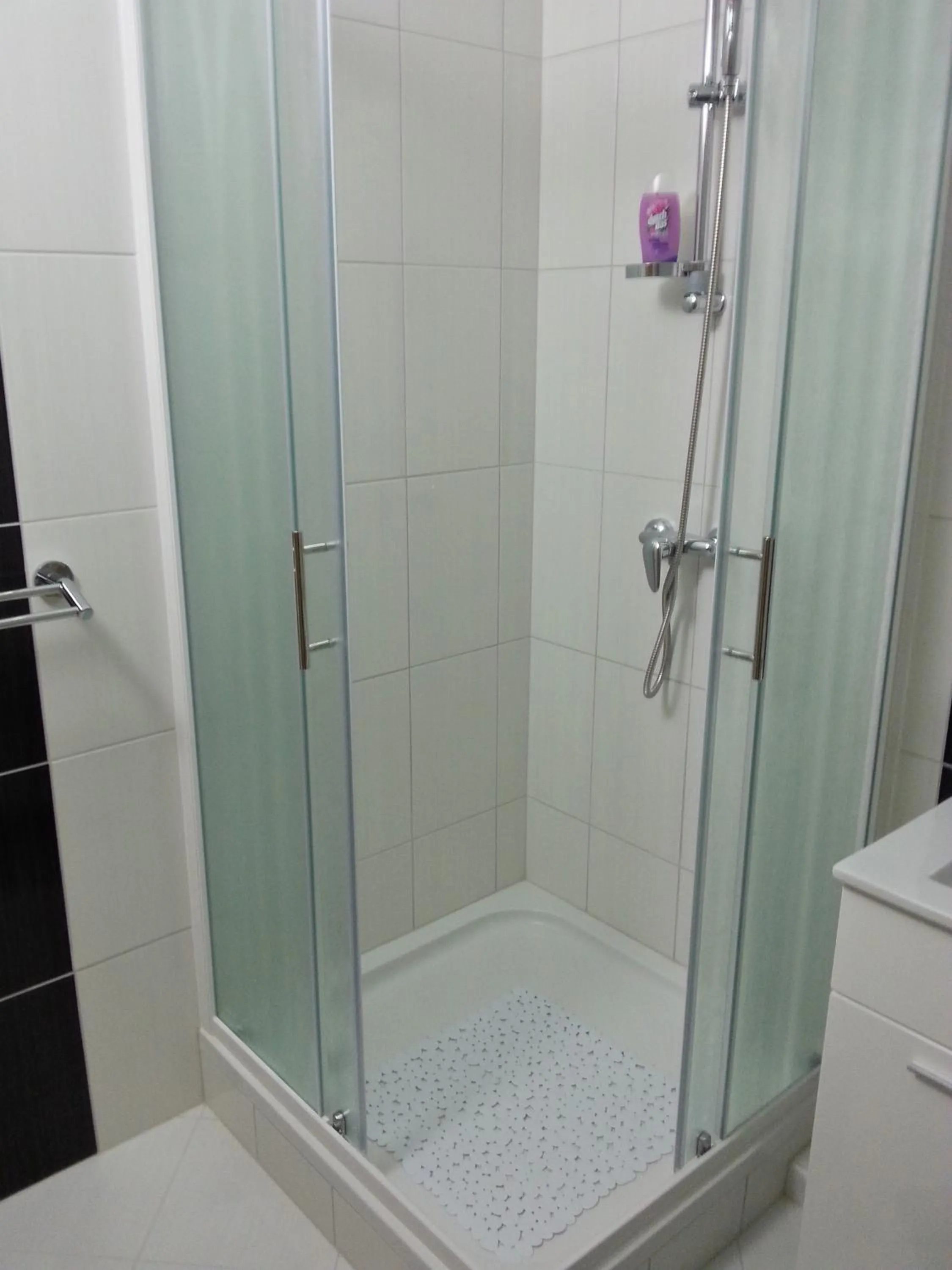 Studio Apartments Korosteljev