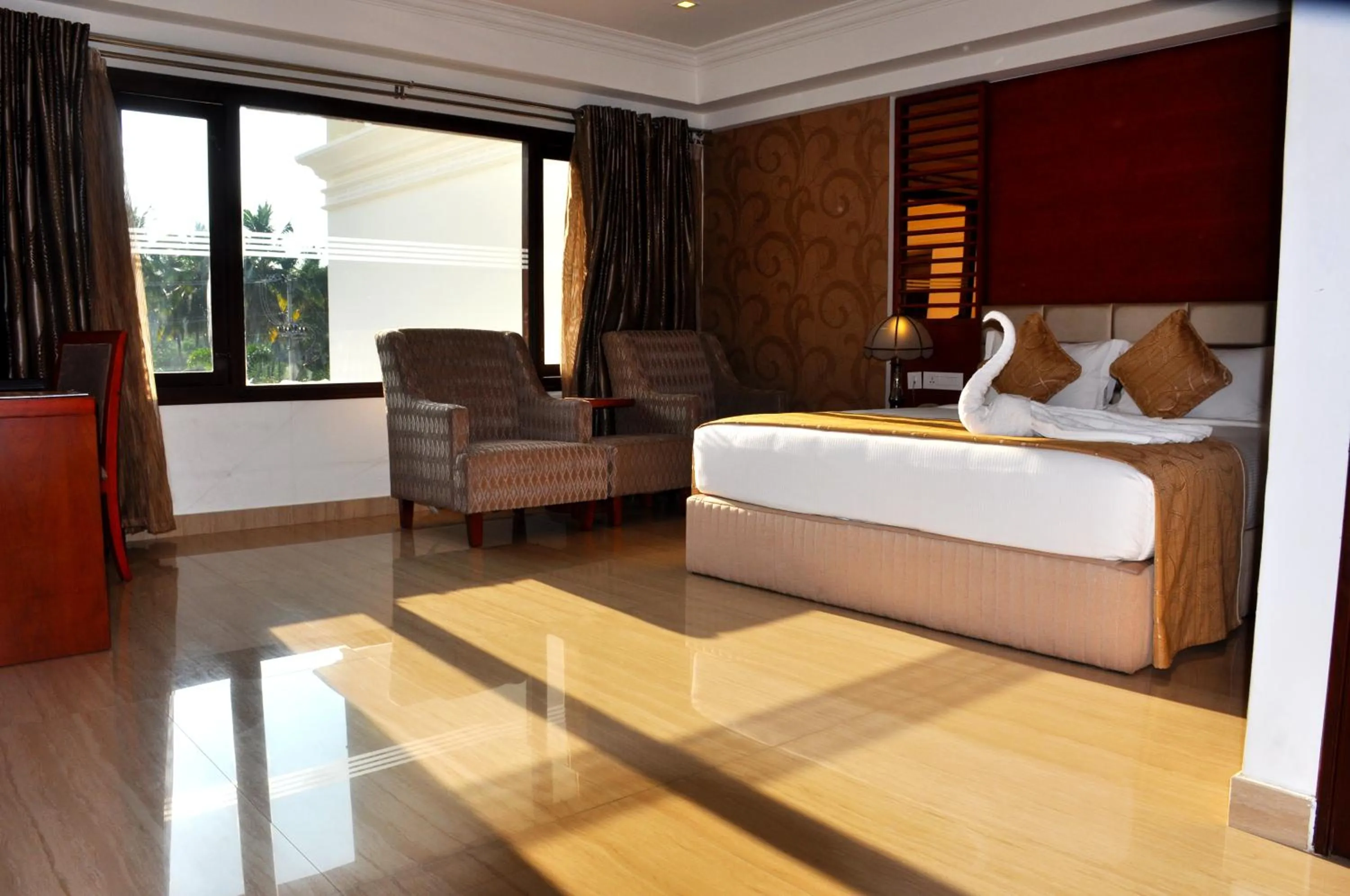 Bedroom in Lake Palace Trivandrum