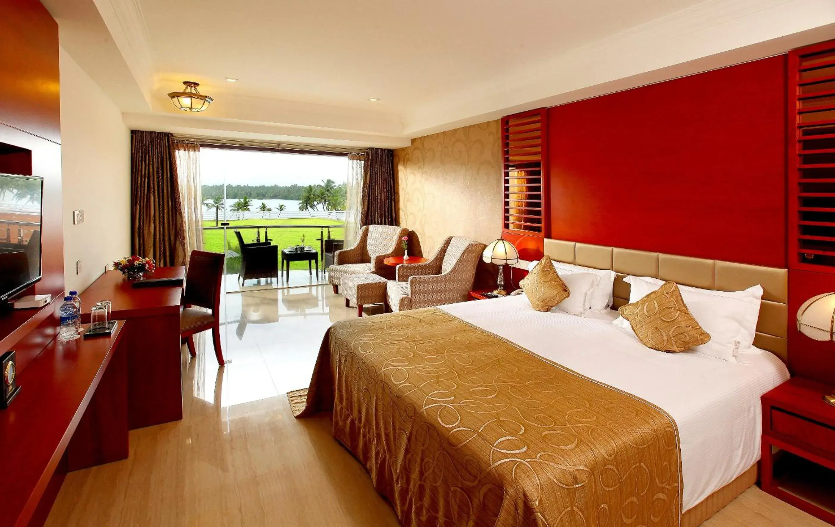 Lake View Delight in Lake Palace Trivandrum Lake View Delight in Lake Palace Trivandrum