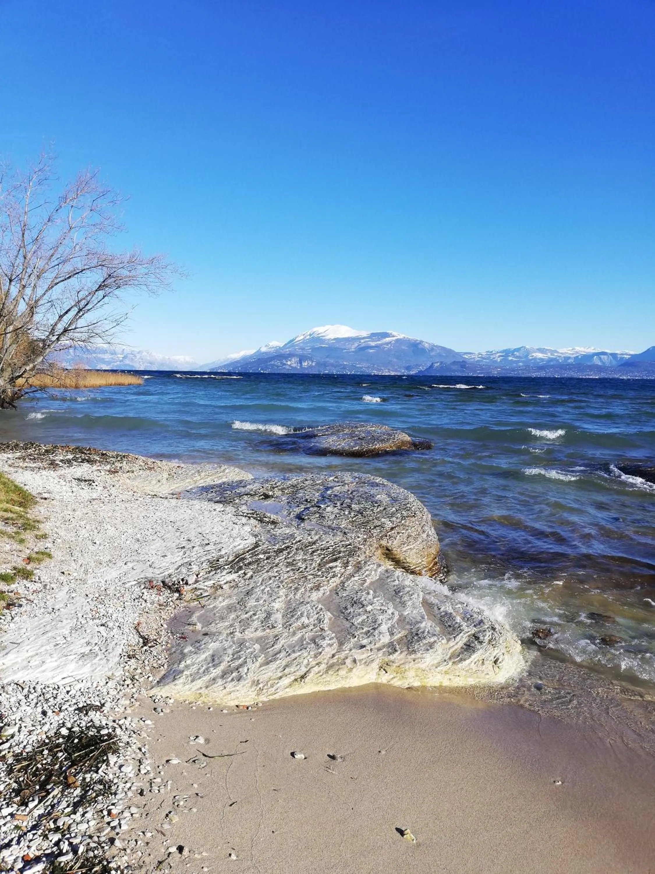 Lake view in B&B Rosalu - Adults Only