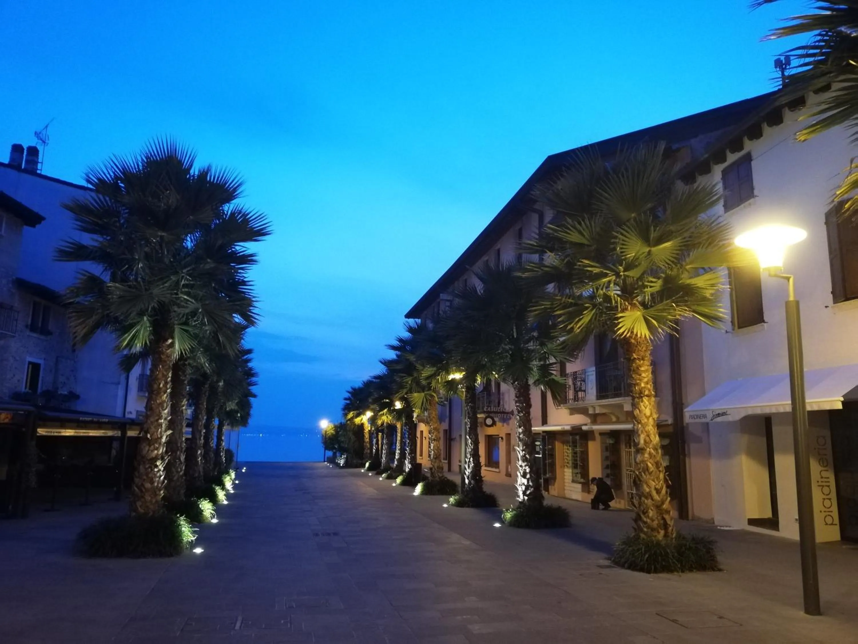 Sunset in B&B Rosalu - Adults Only