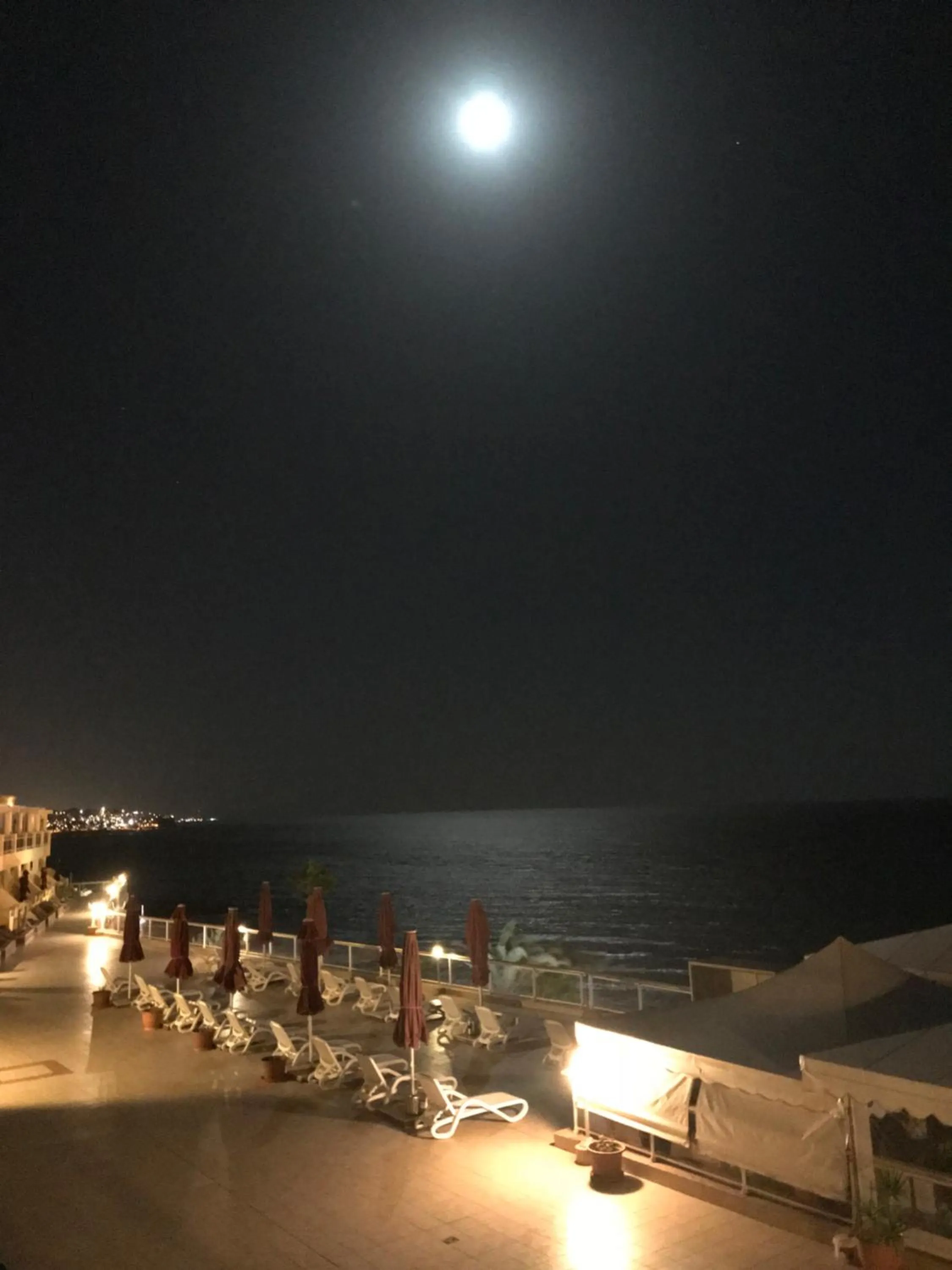 Property building in Atlantic Beach Club