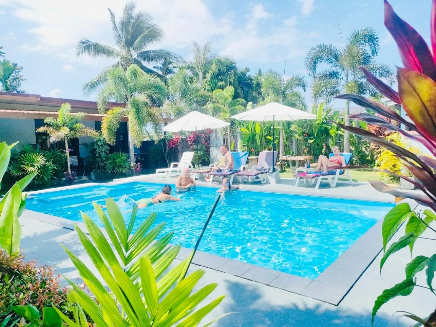 Swimming pool in Andawa Lanta Resort
