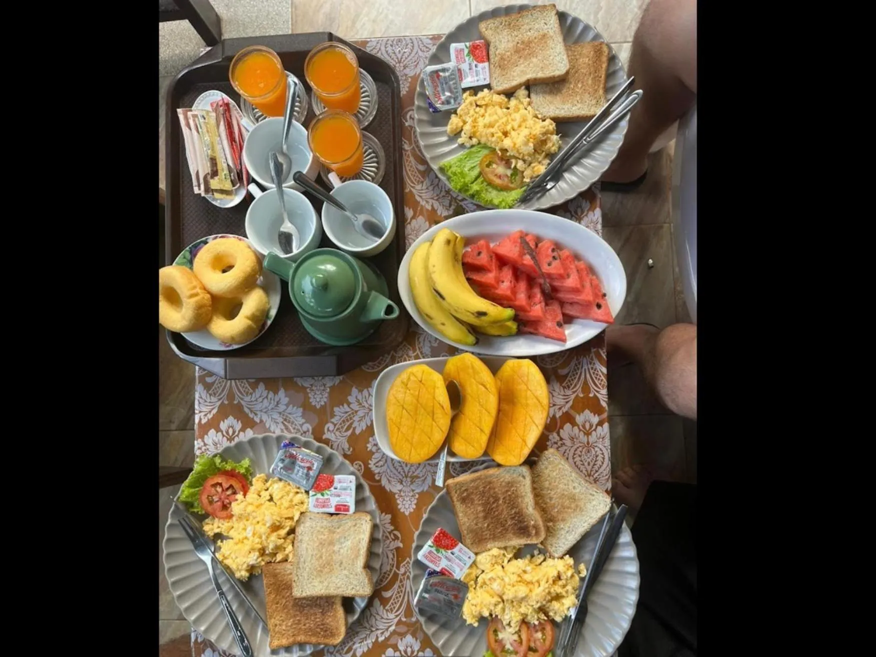 Breakfast in Andawa Lanta Resort