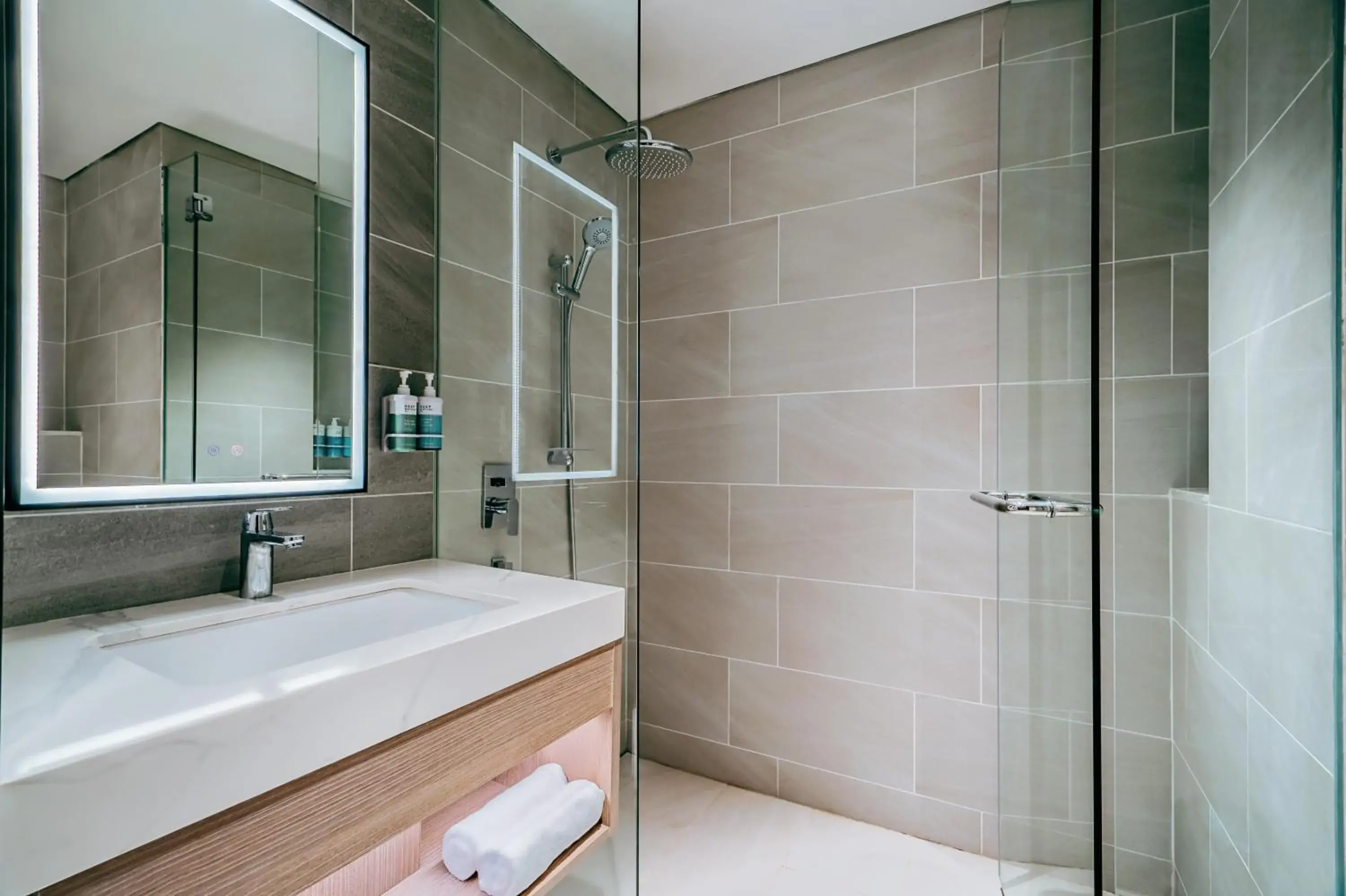 Standard Twin Room in Novotel Johor Bahru City Centre Standard Twin Room in Novotel Johor Bahru City Centre