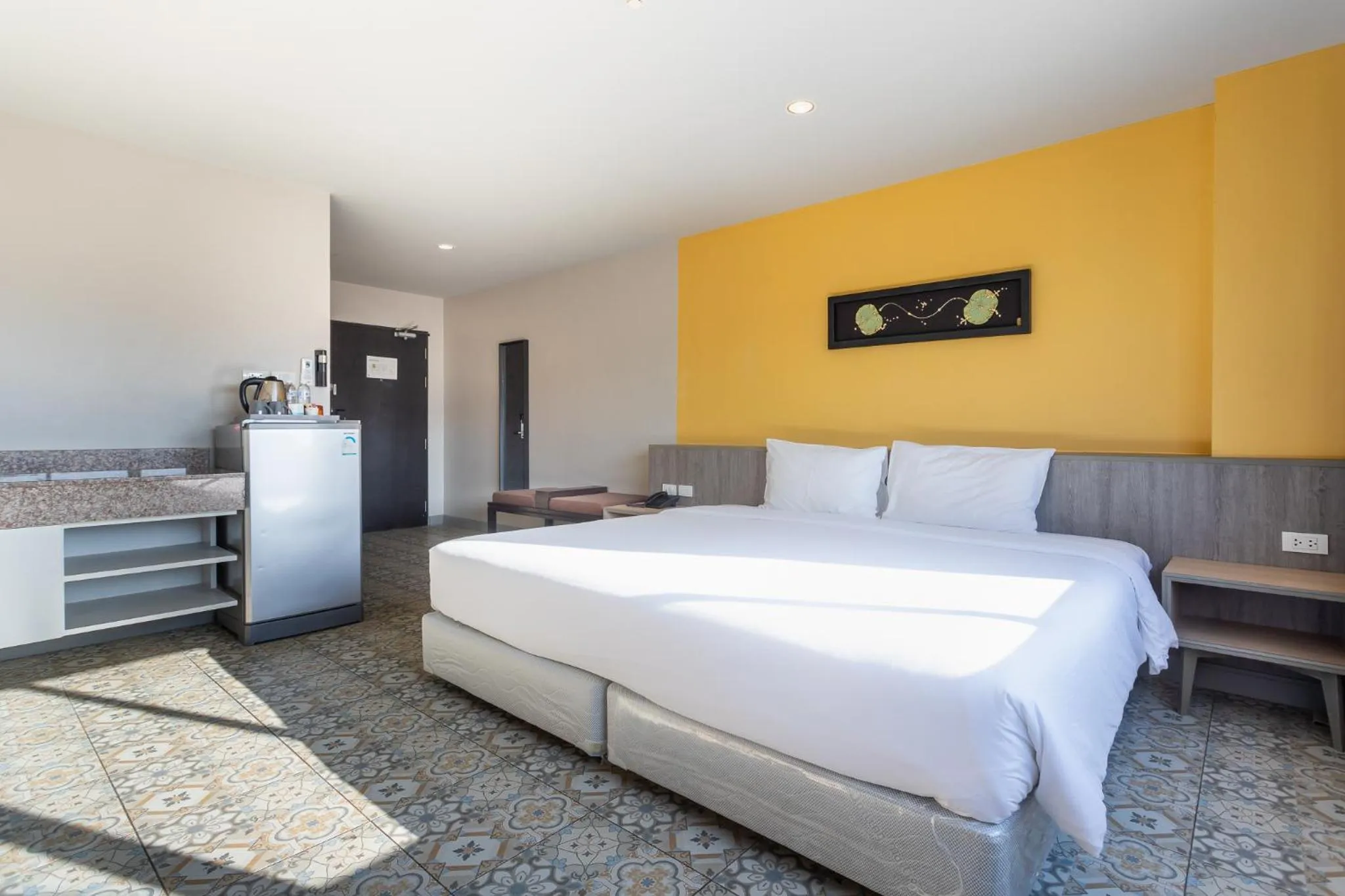 View (from property/room), Bed in Recenta Suite Phuket Suanluang