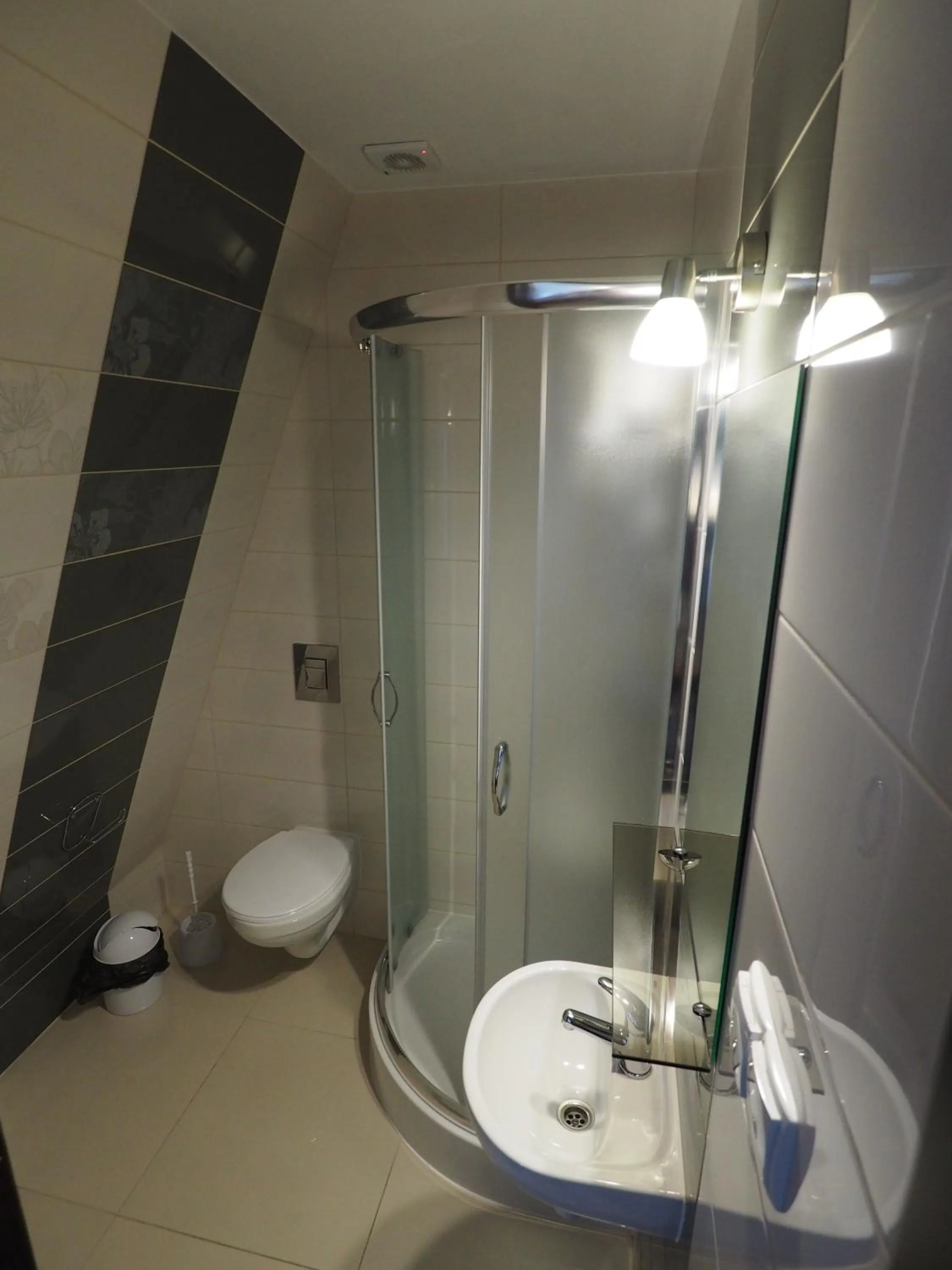 Bathroom in DW Poronianka