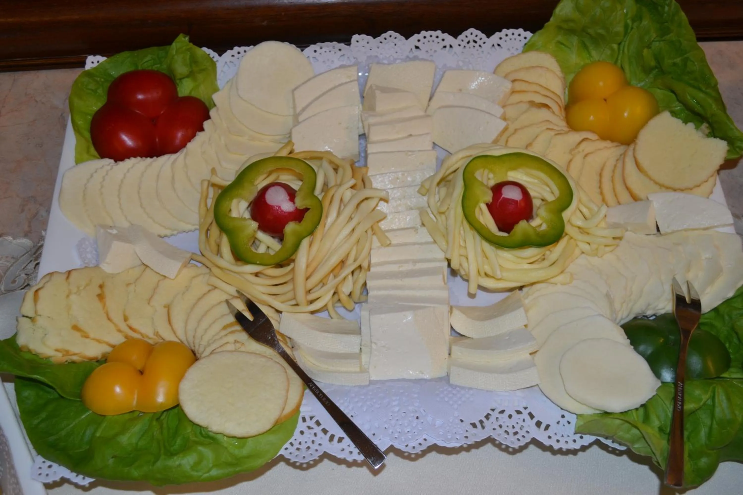 Buffet breakfast in DW Poronianka