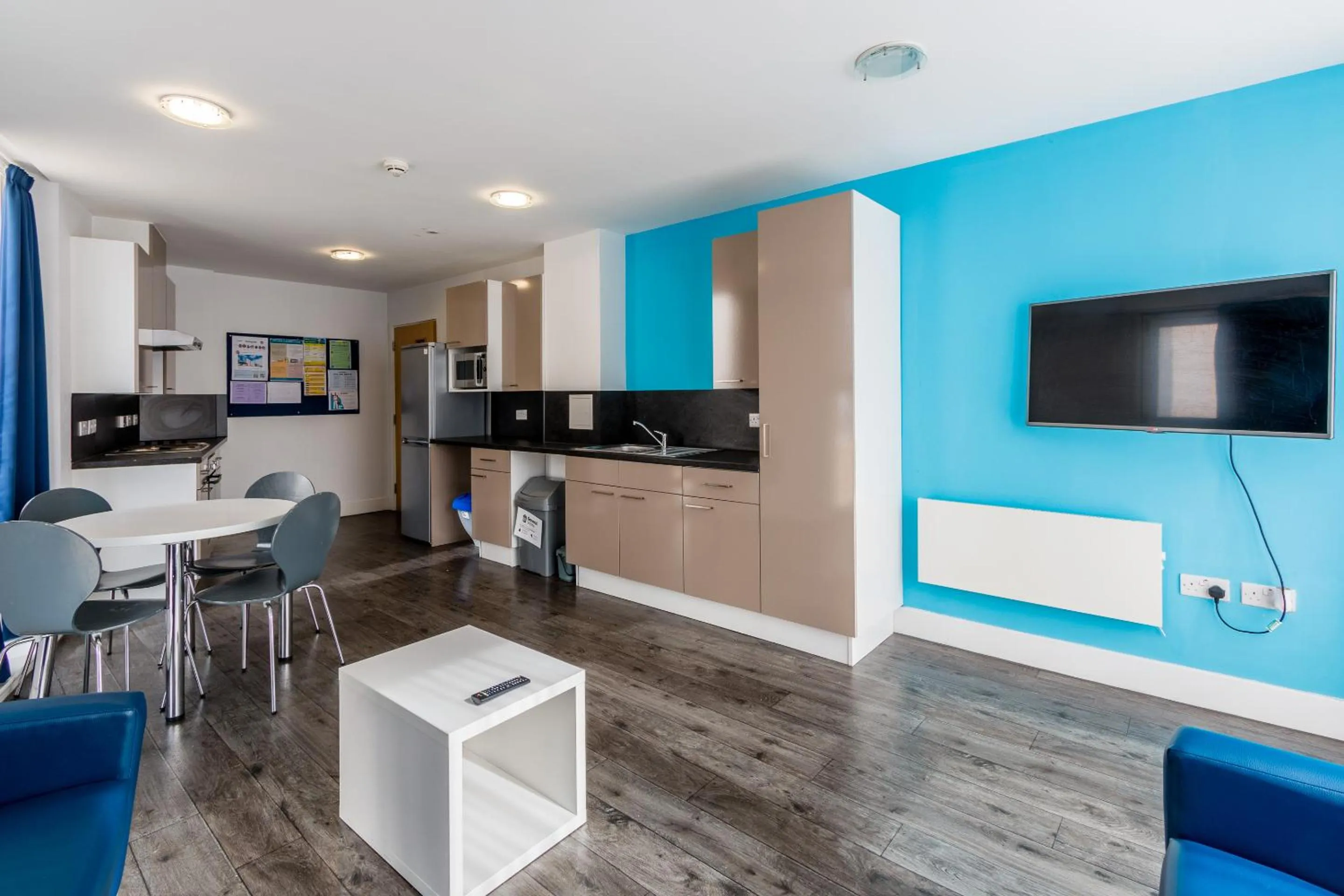 Kitchen or kitchenette in Destiny Student - Holyrood (Brae House)