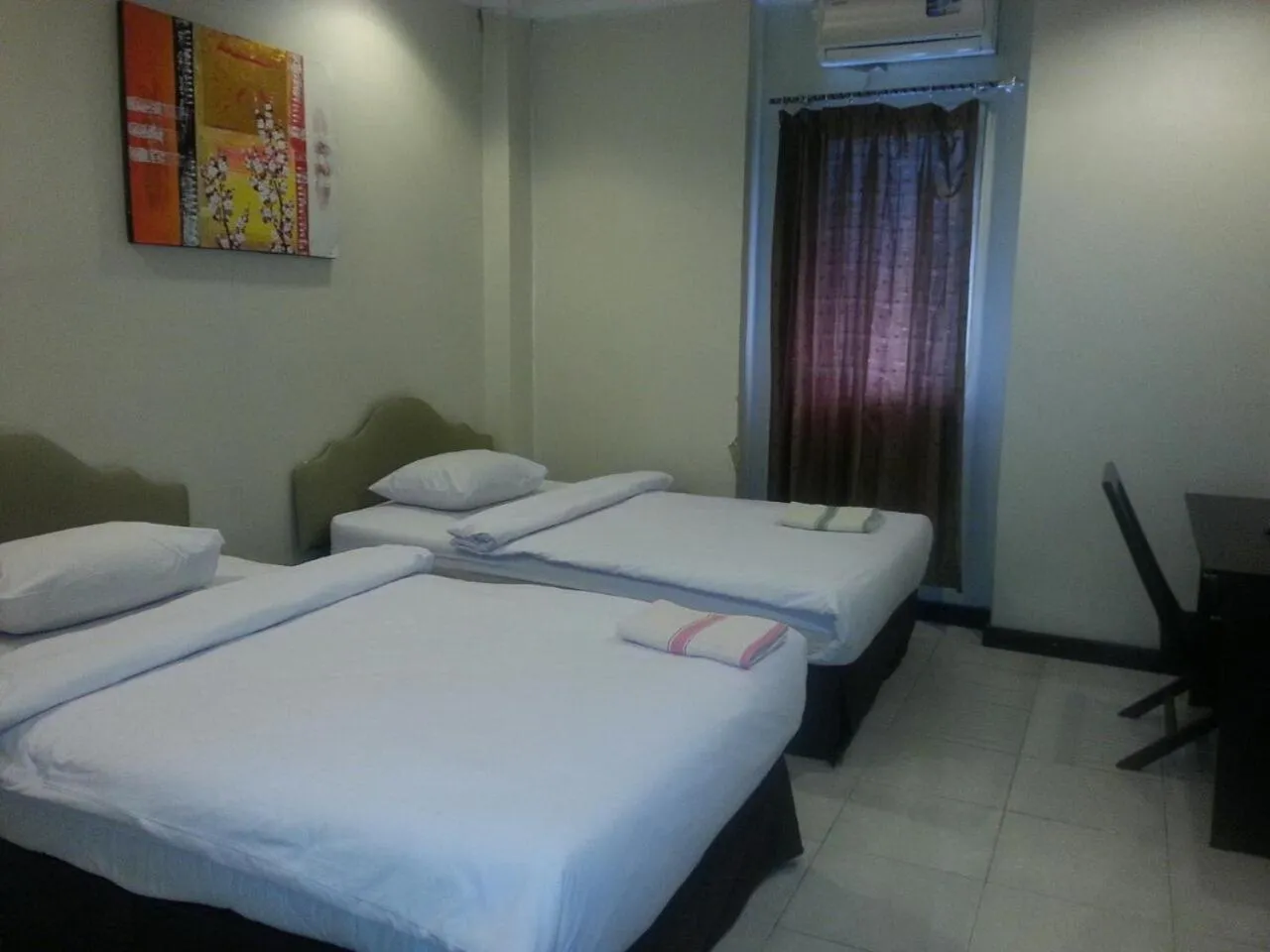 Bed in Karaton Luwuk