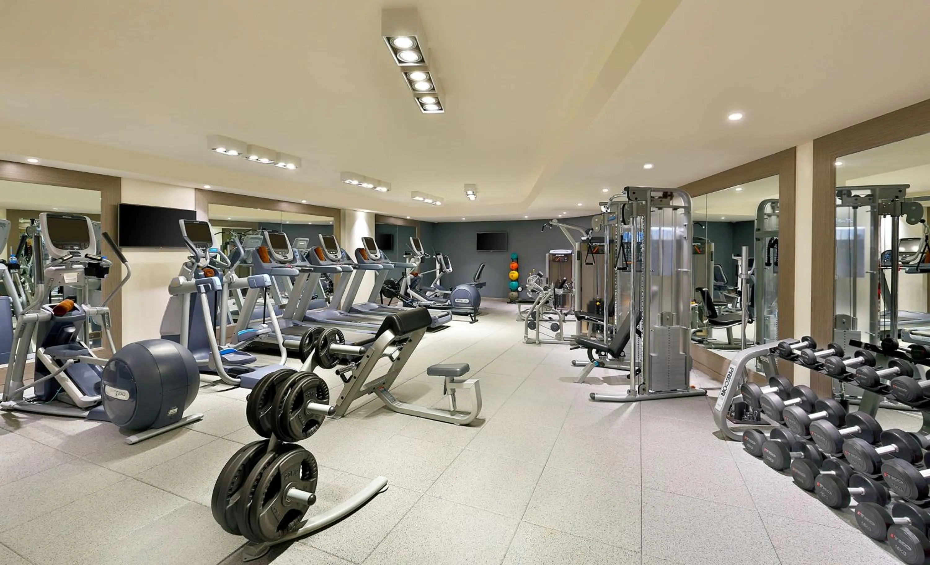 Fitness centre/facilities in DoubleTree by Hilton Doha Old Town