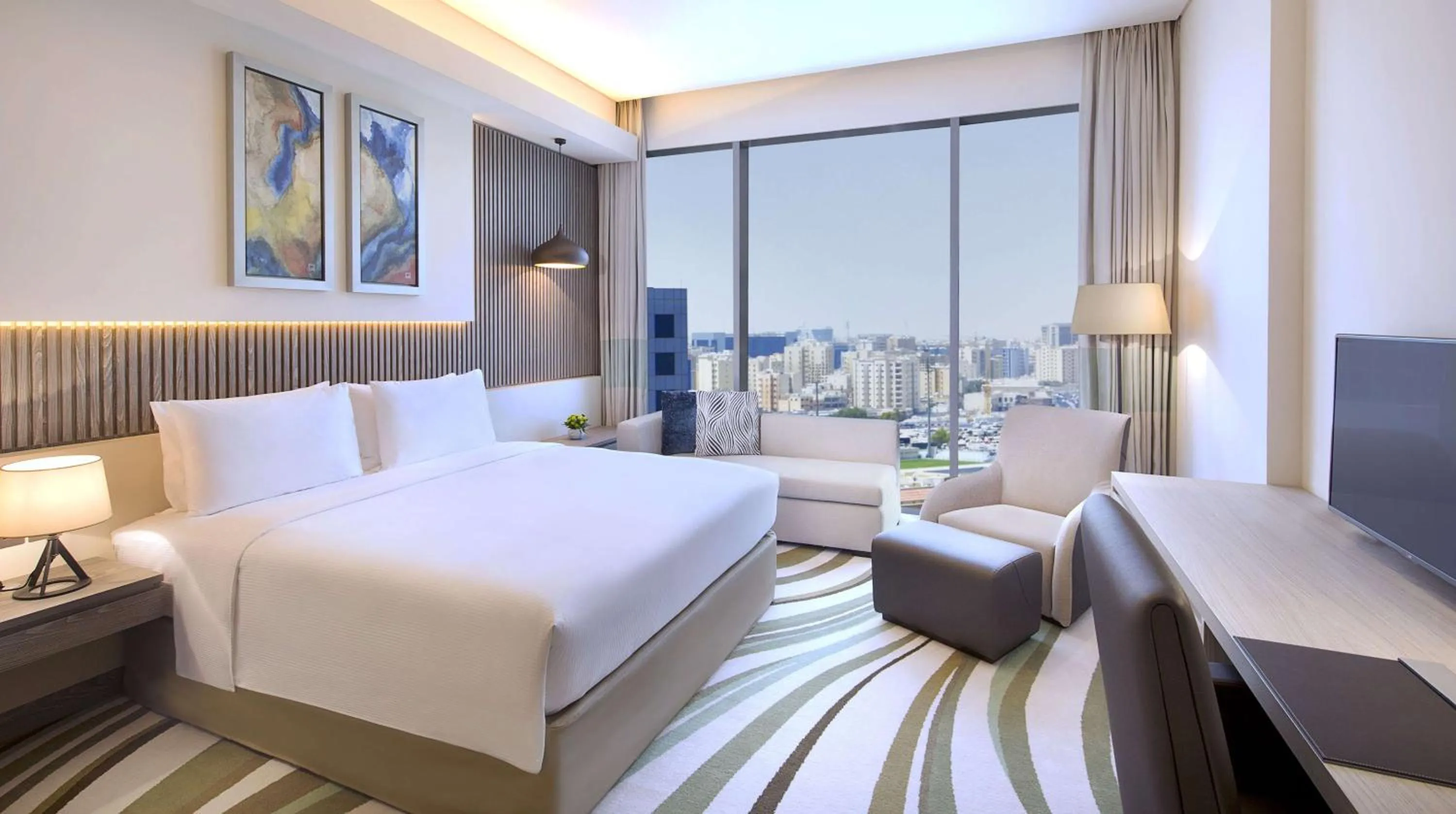 Bed in DoubleTree by Hilton Doha Old Town