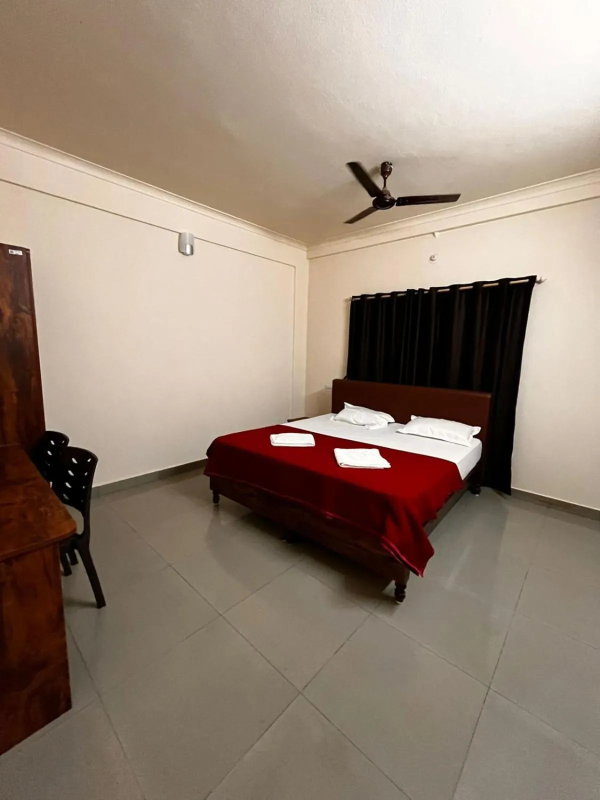 Bedroom, Bed in Hotel Sai Sagar