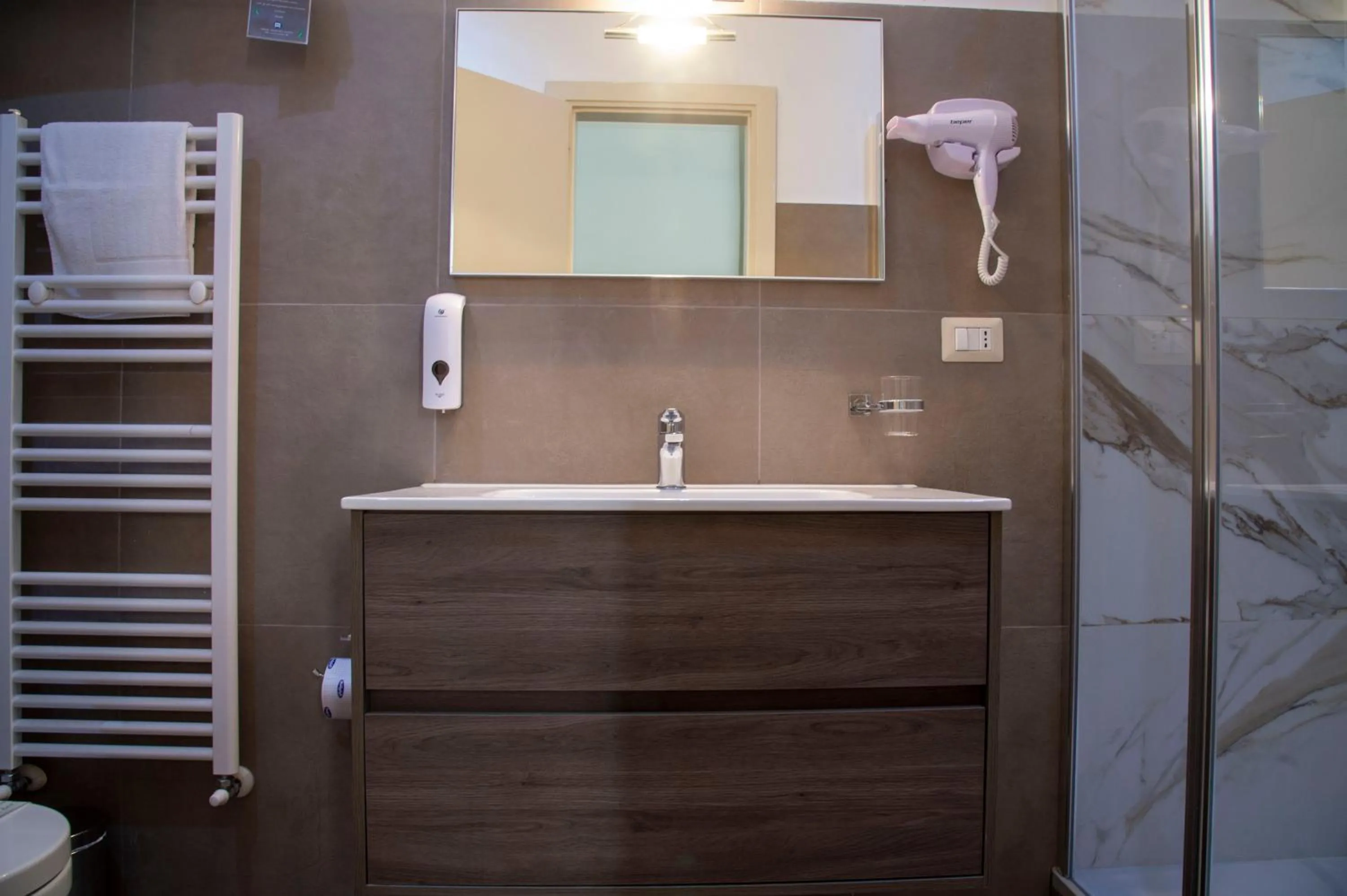 Shower in Rome Armony Suites