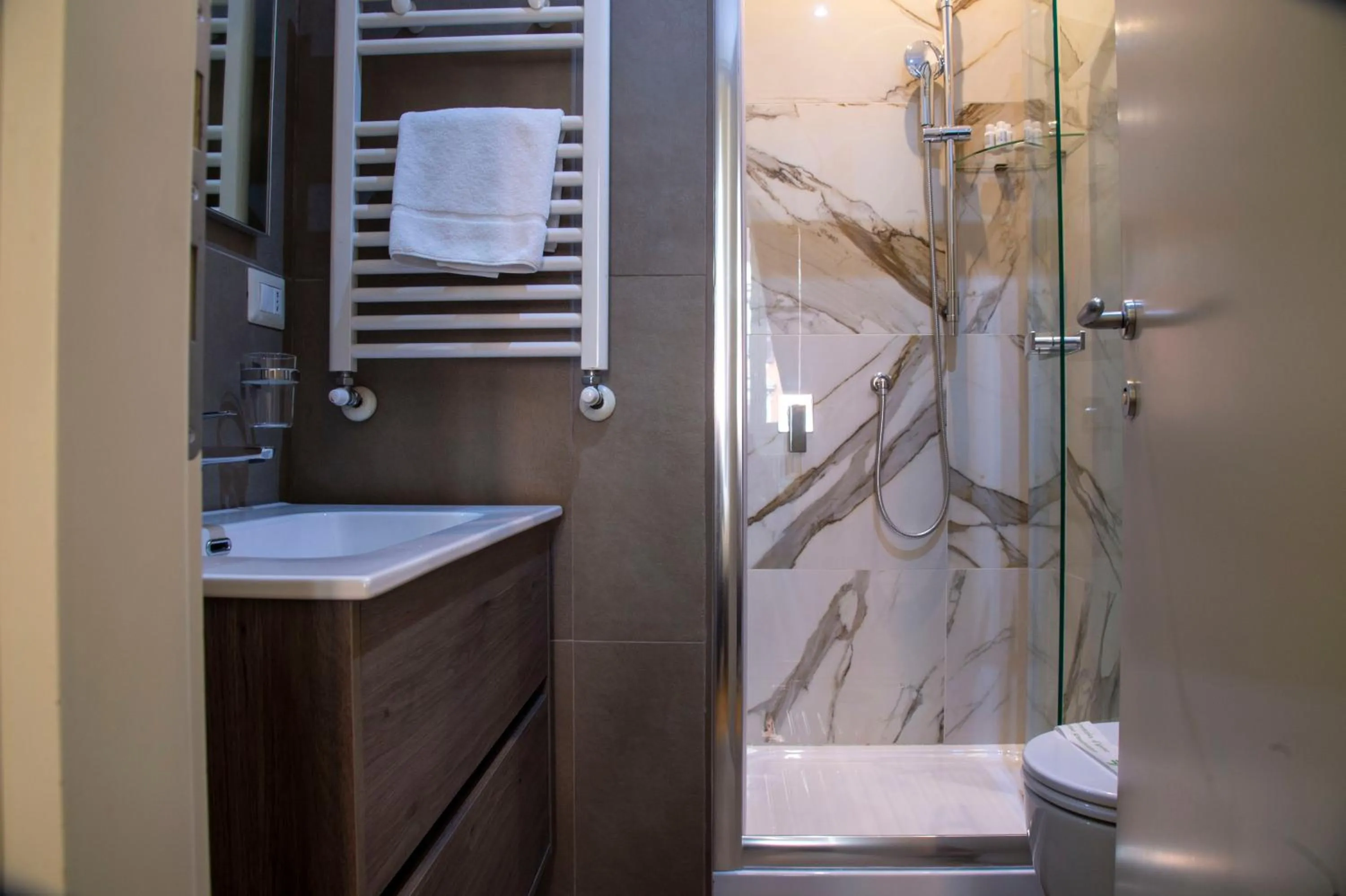 Shower in Rome Armony Suites