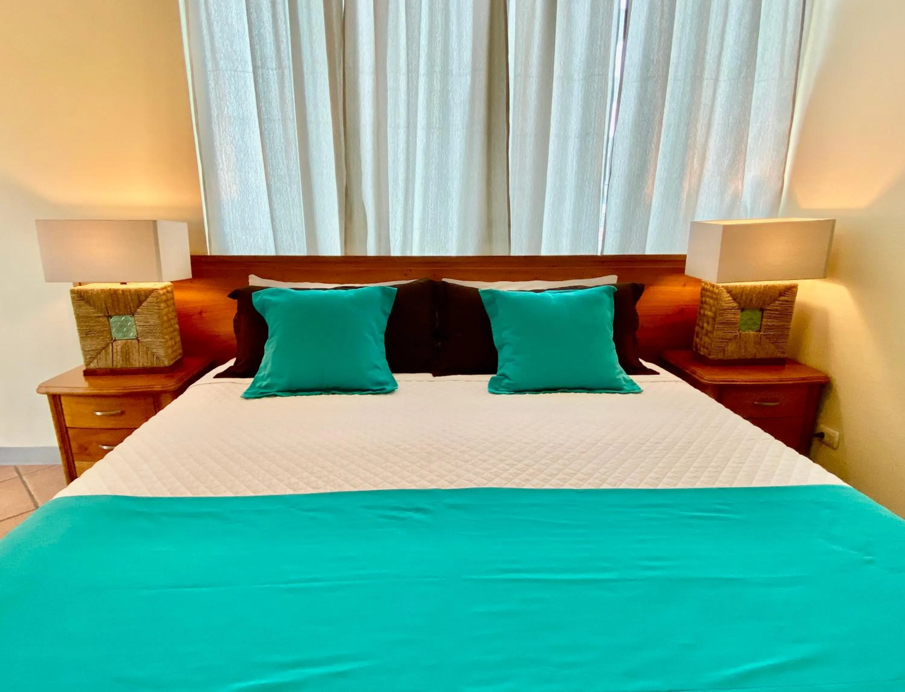 Bed in Torre Mar Galapagos Boutique Suites