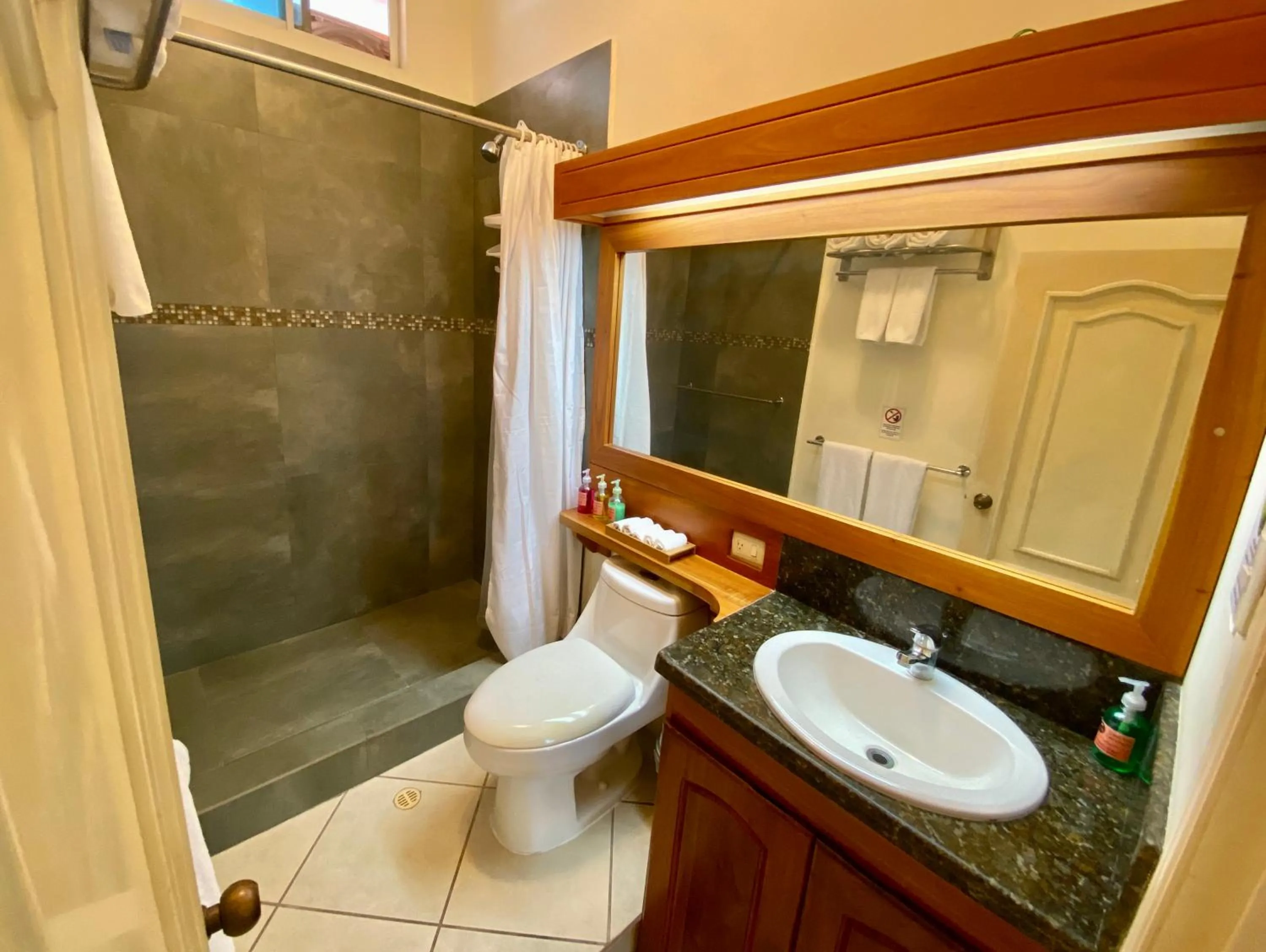 Torre Mar Galapagos Boutique Suites