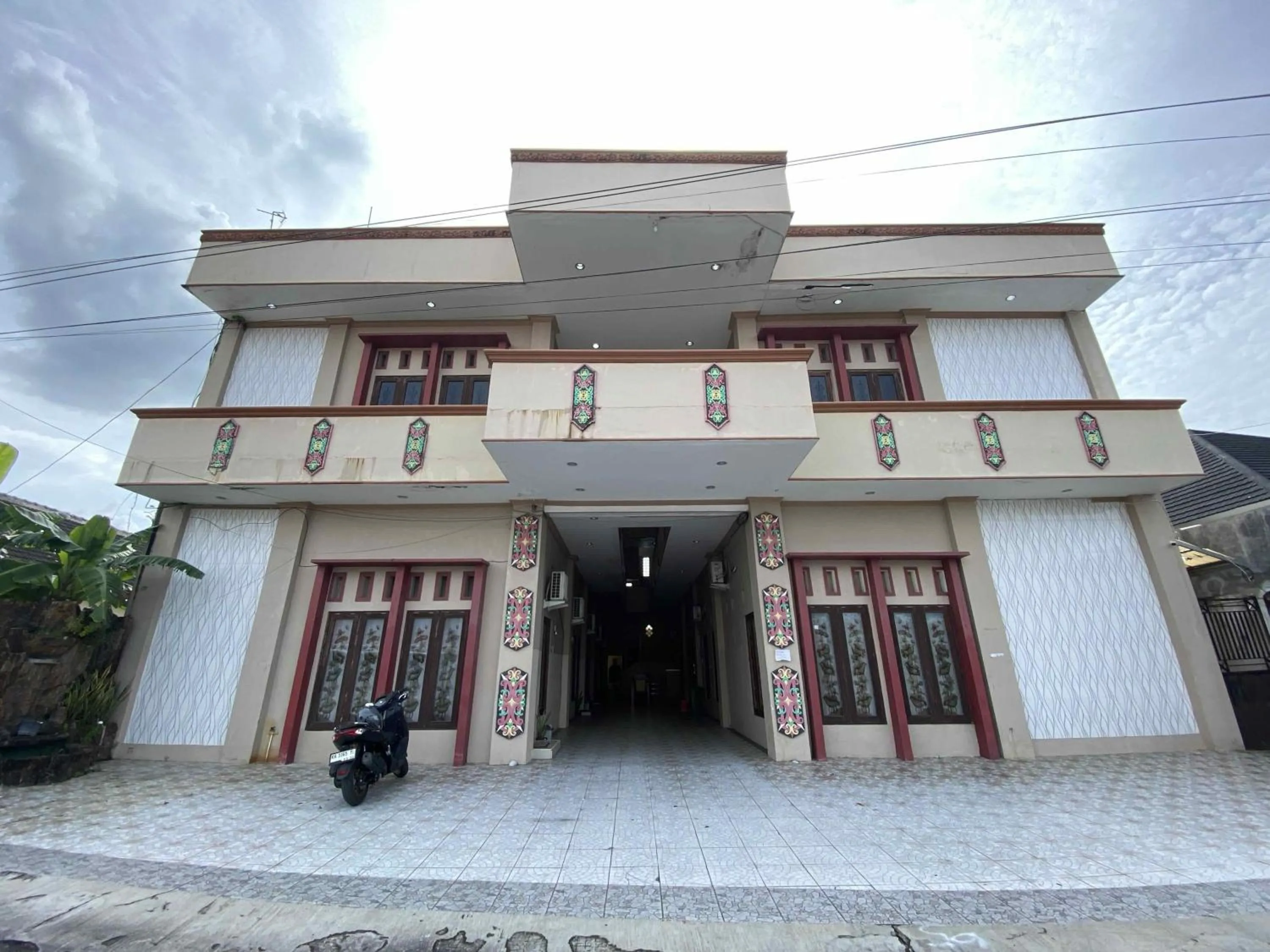 Hotel O near Universitas Palangka Raya formerly Wisma Aries