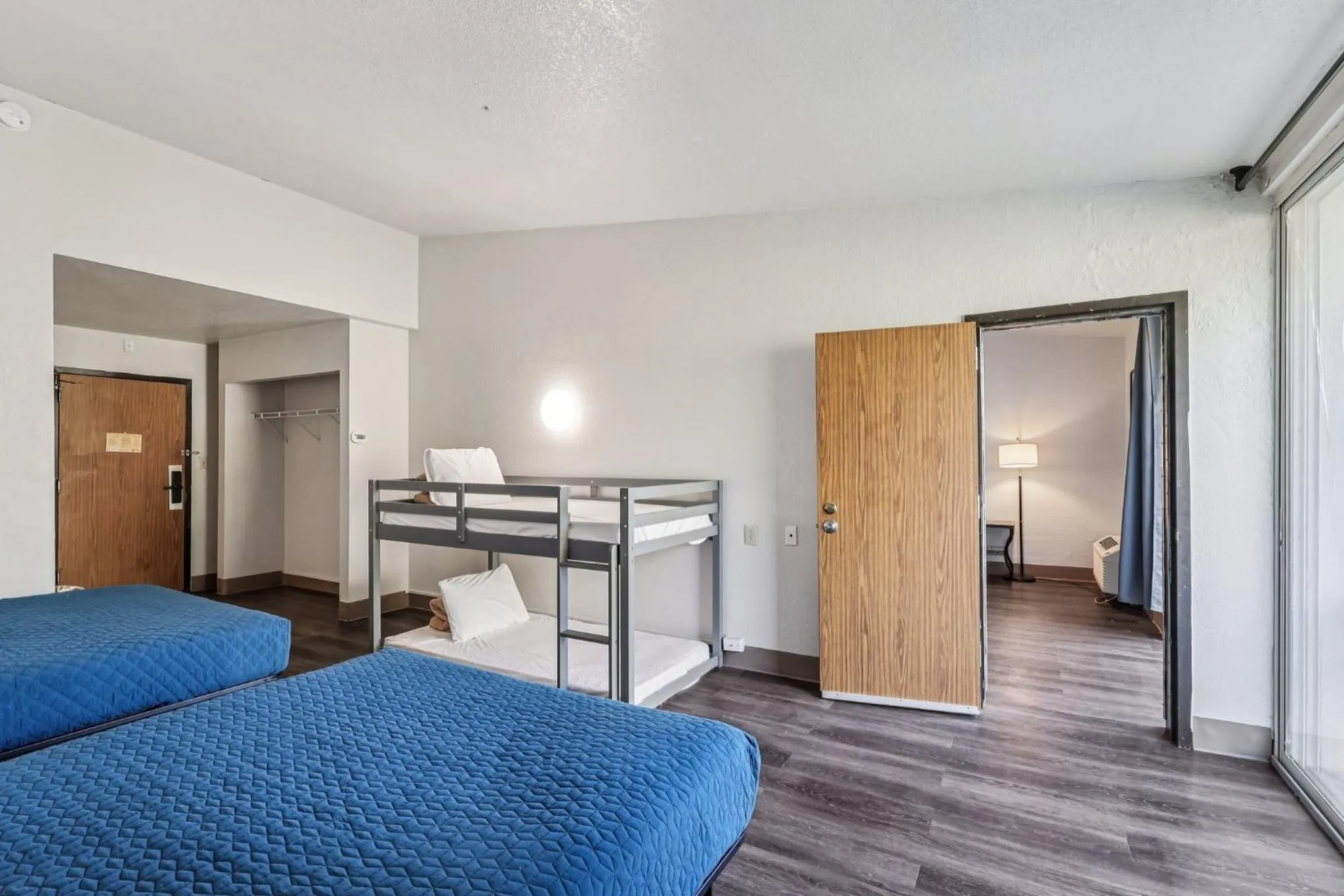 Bed in Stayable Kissimmee East