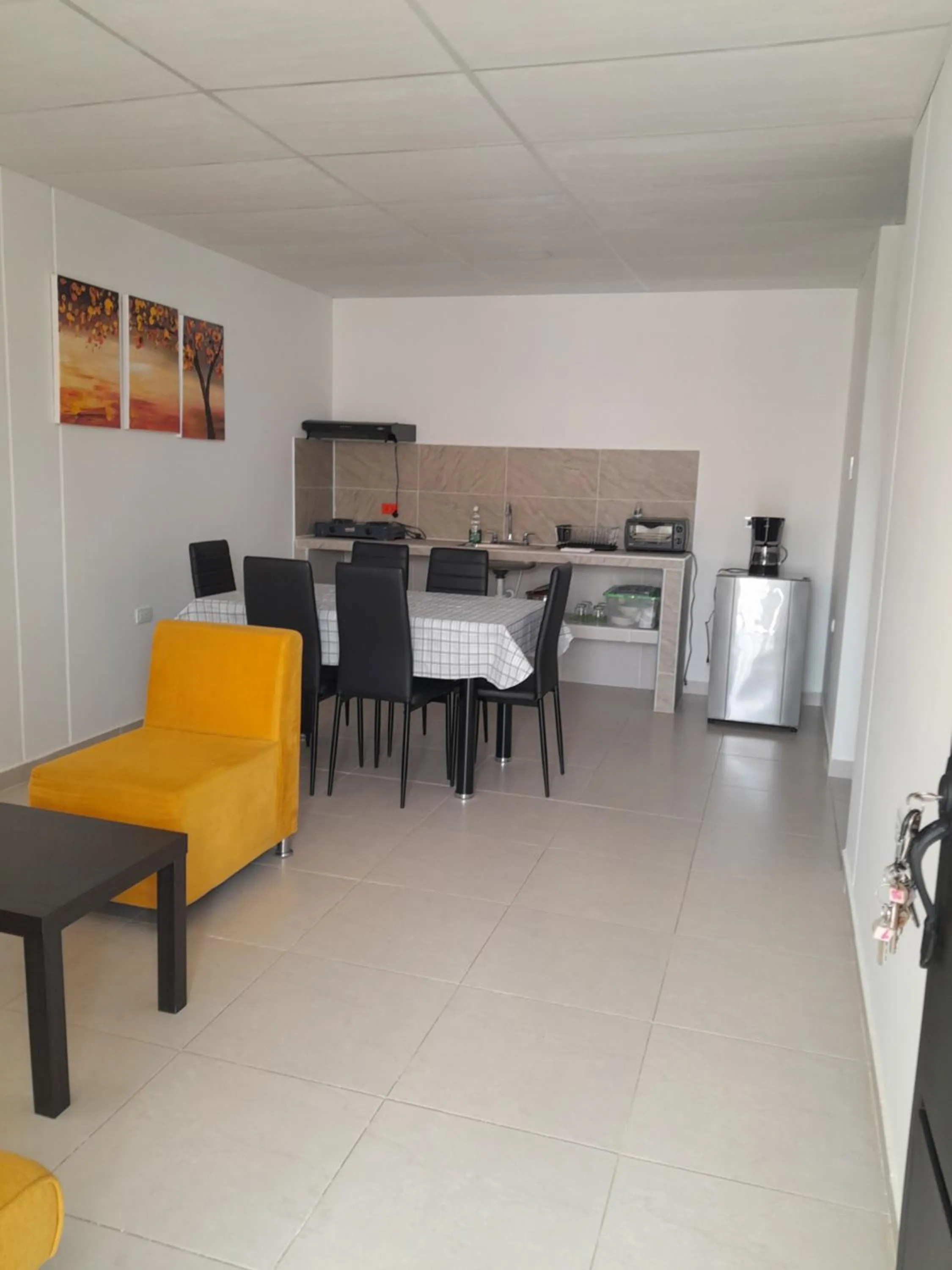 Las Piloneras Apartahotel