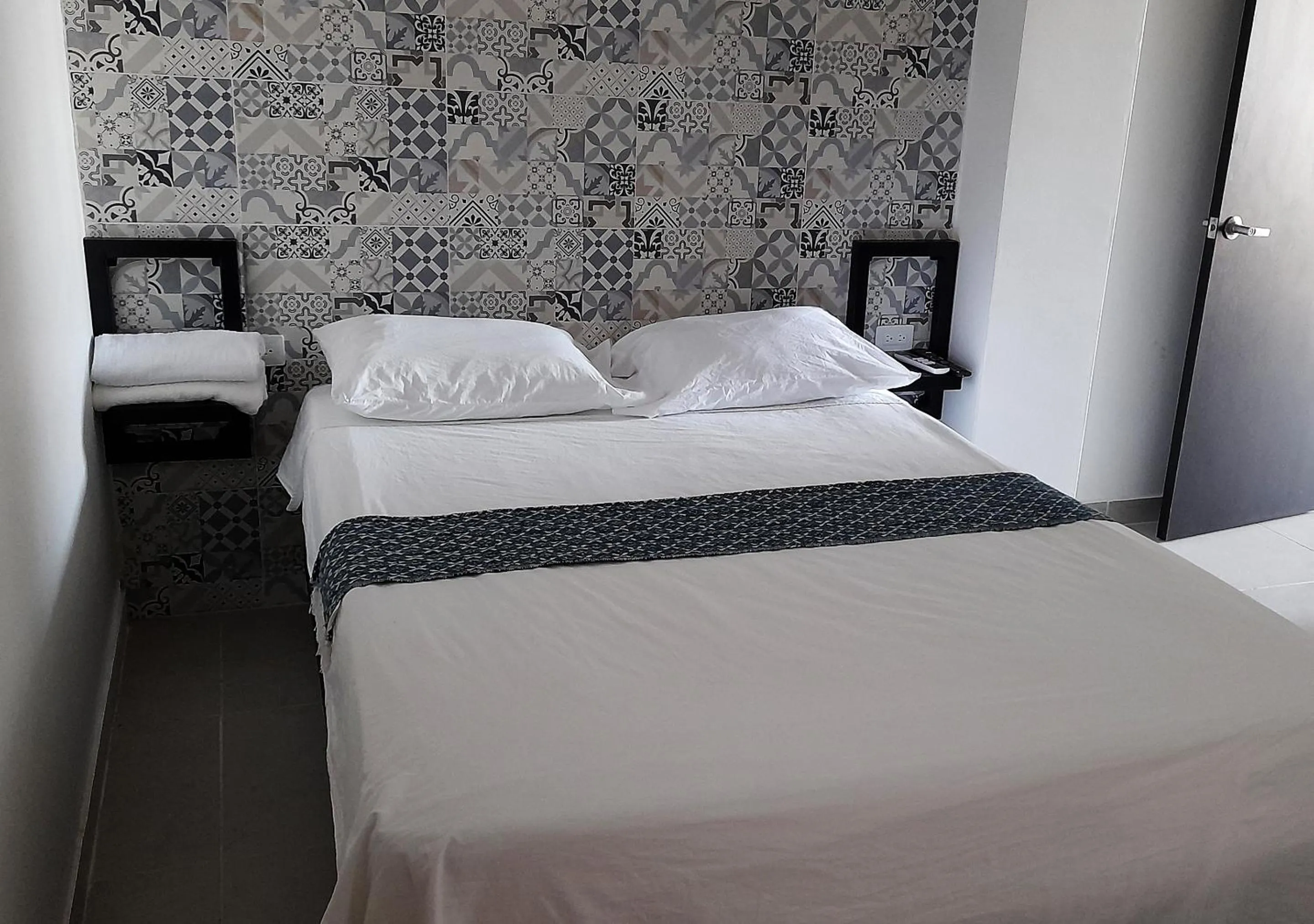 Bed in Las Piloneras Apartahotel