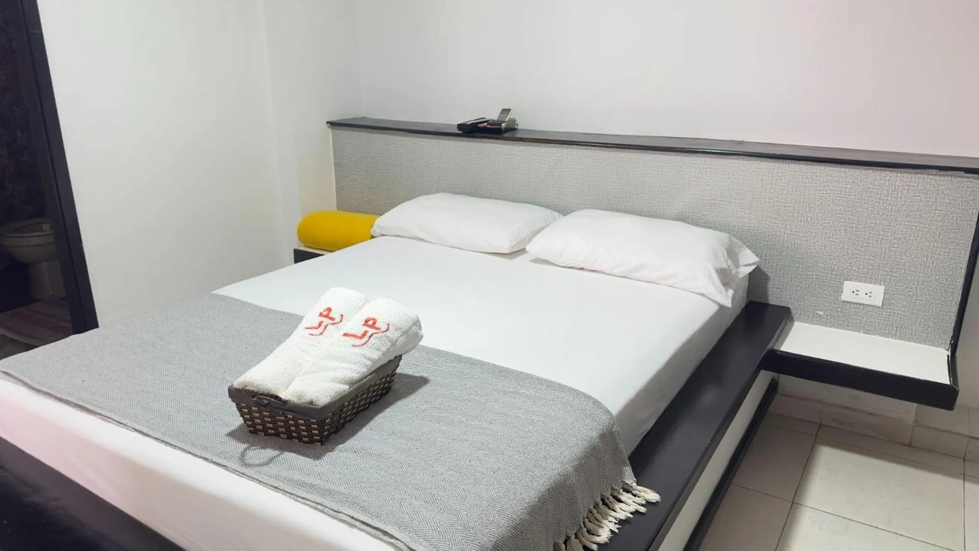 Bed in Las Piloneras Apartahotel