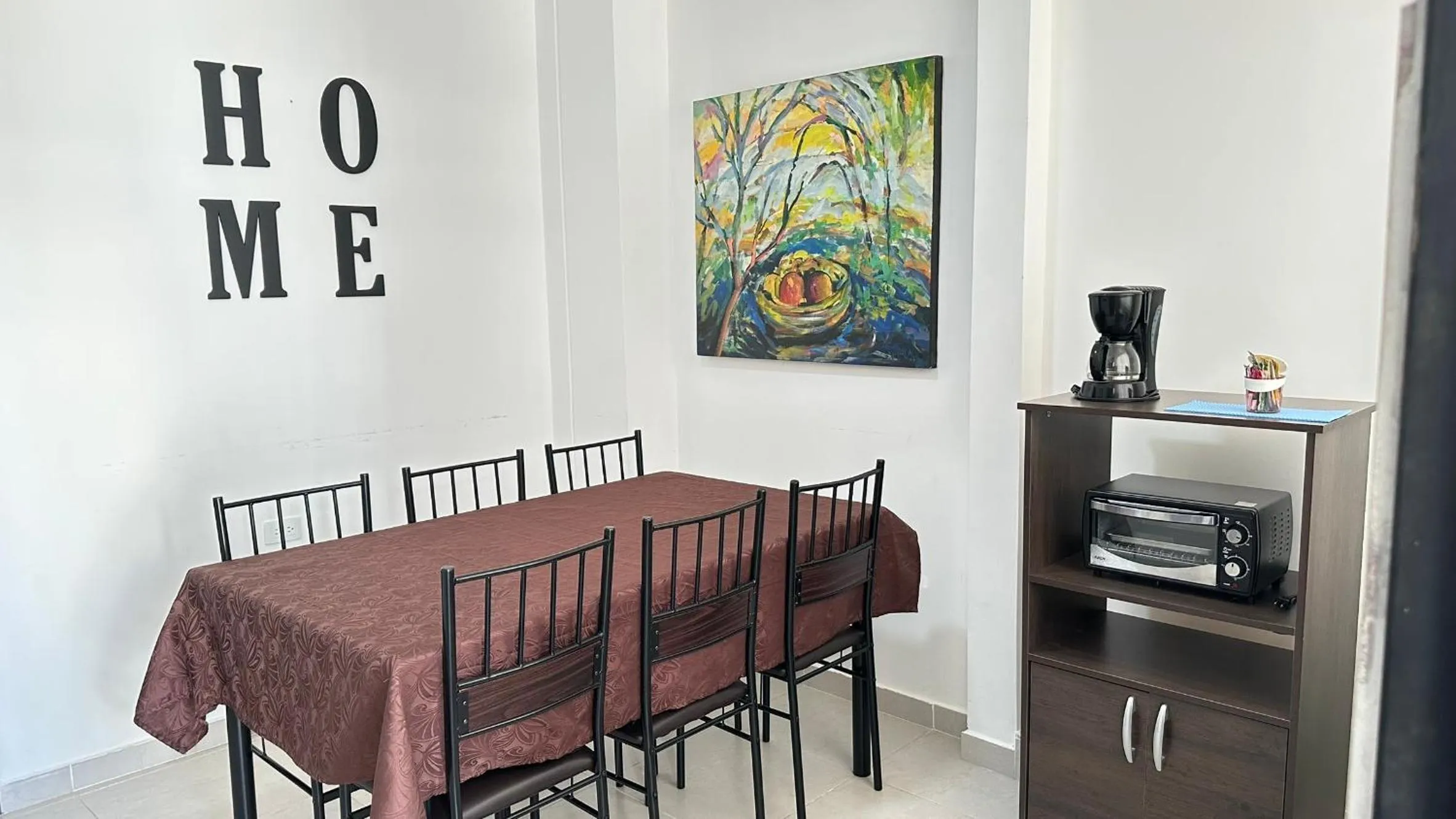 Las Piloneras Apartahotel