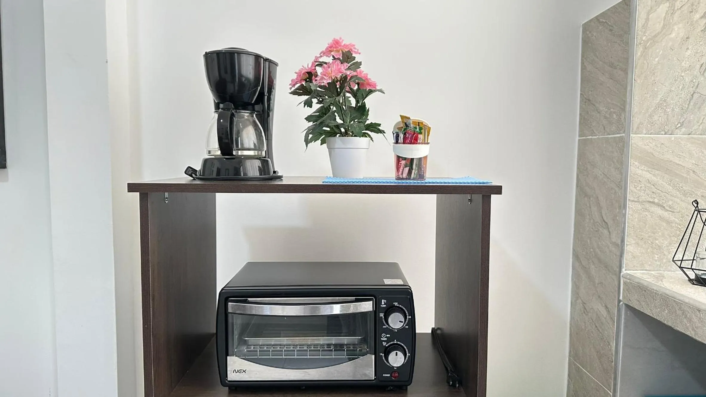 Kitchen or kitchenette in Las Piloneras Apartahotel