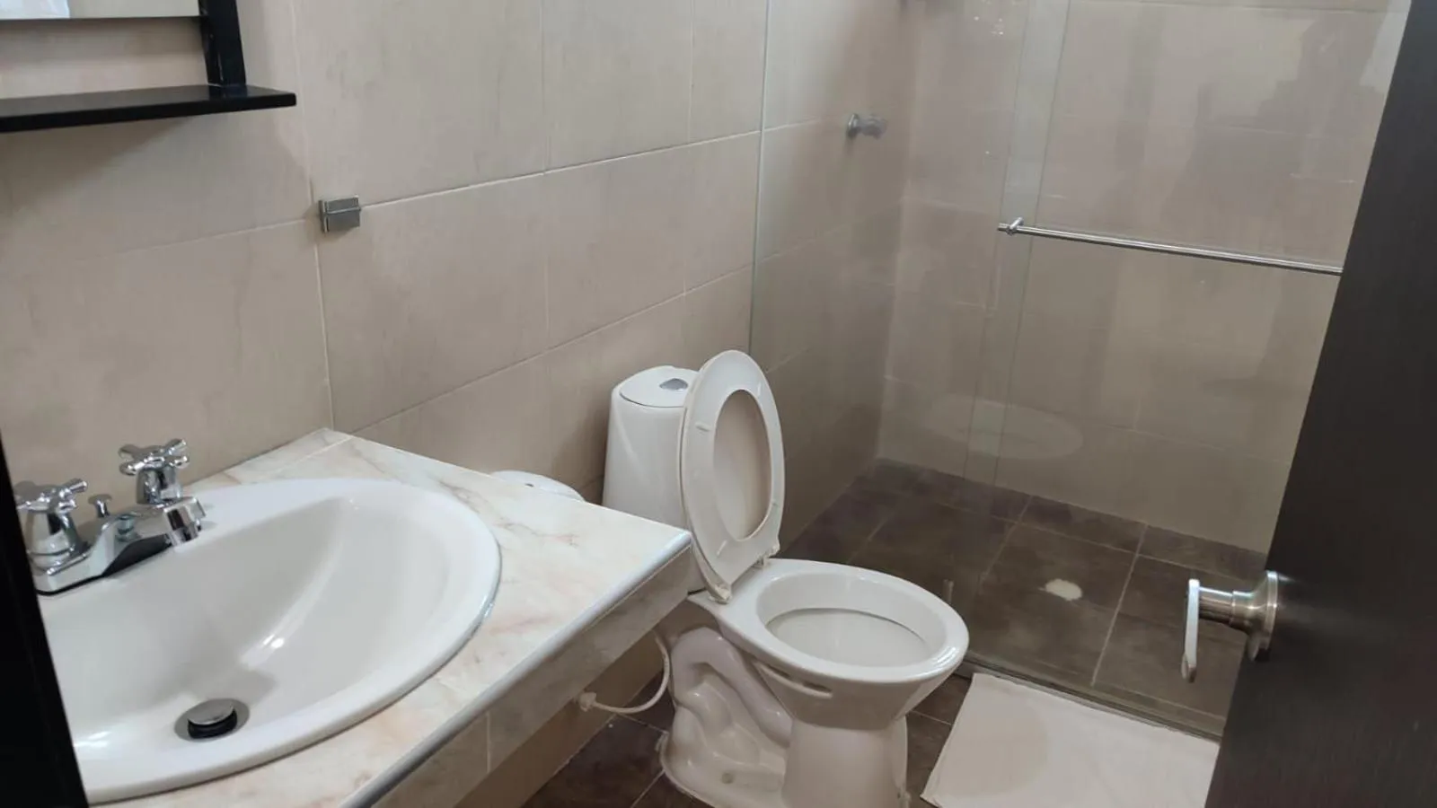 Las Piloneras Apartahotel