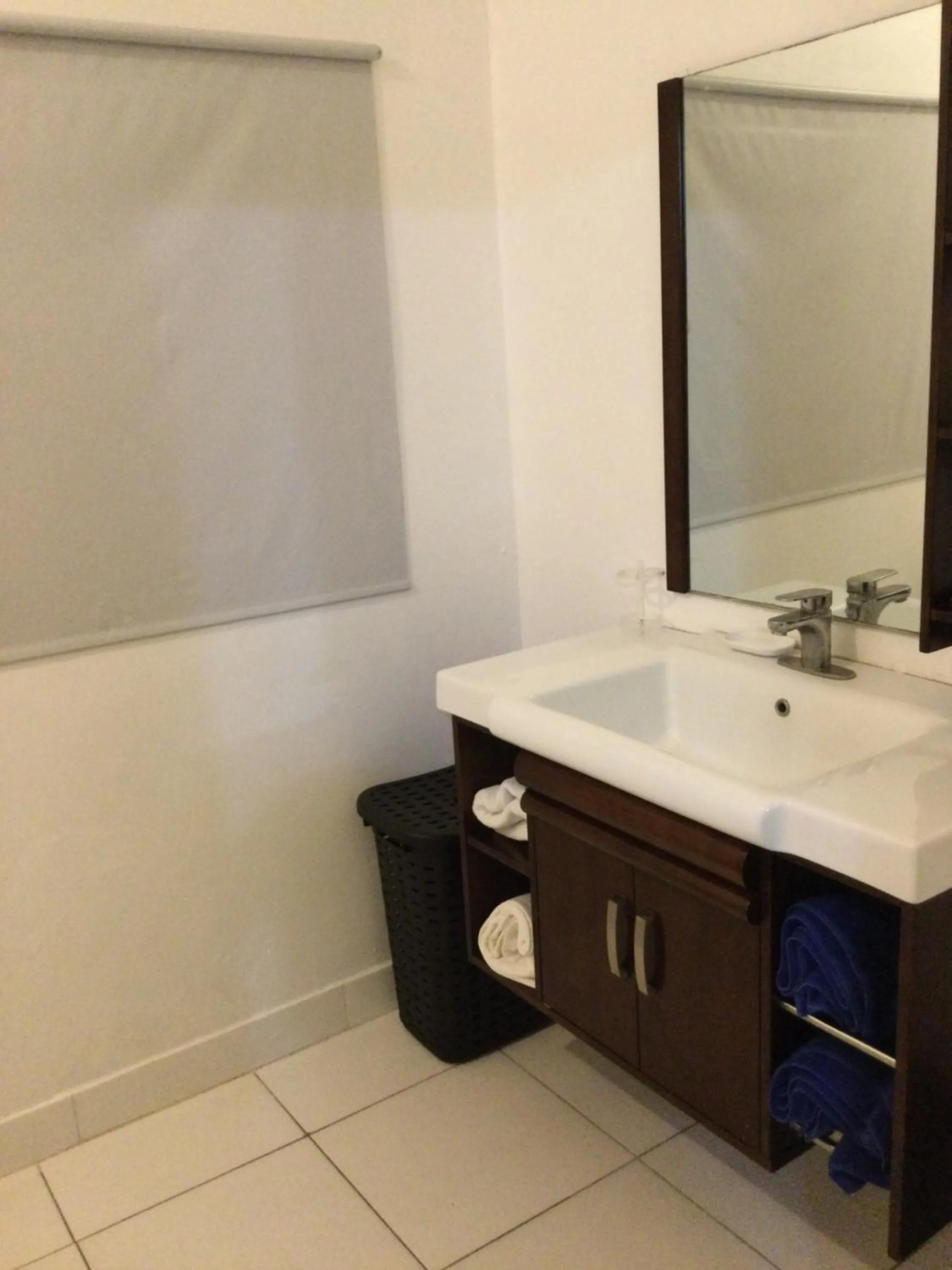 Bathroom in Lorna's Cottage