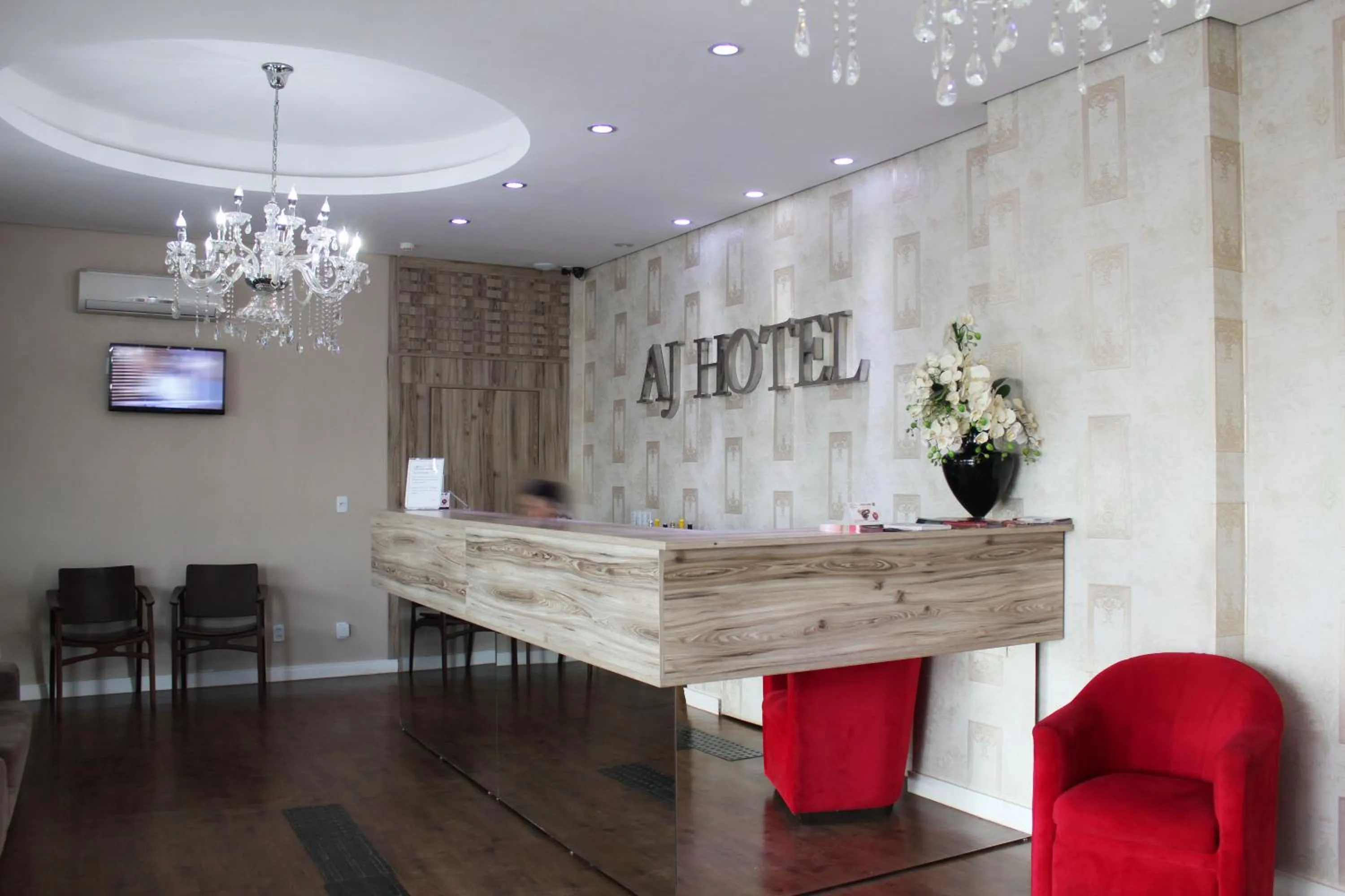 Lobby or reception in AJ Hotel Chapecó - Fácil Acesso Pátio Shopping e Rótula da Bandeira