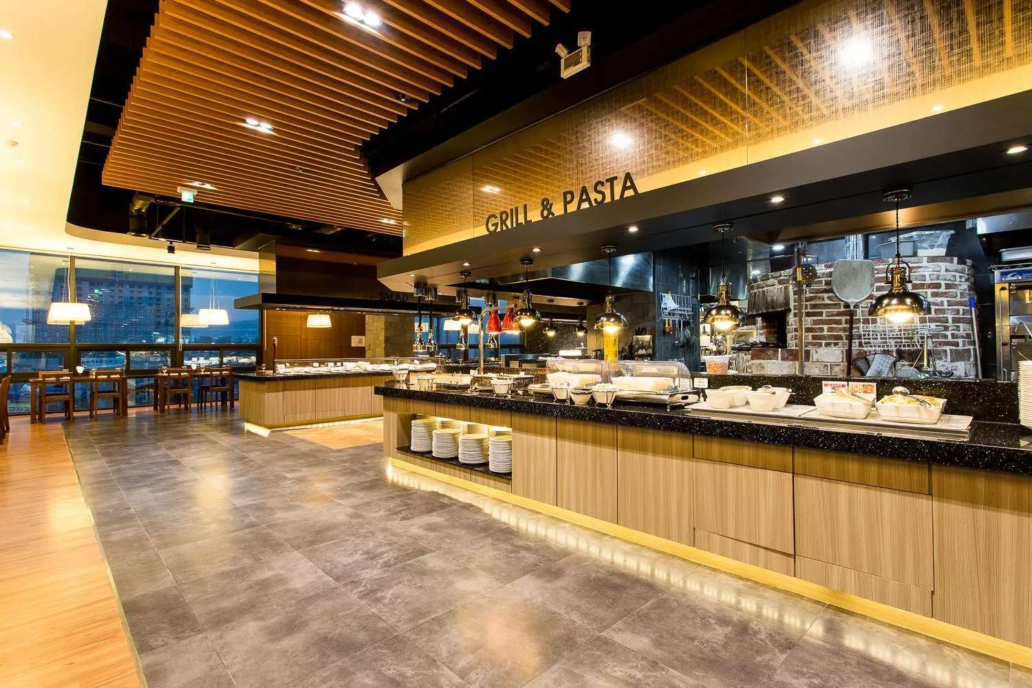 Restaurant/places to eat in Hotel Logenir