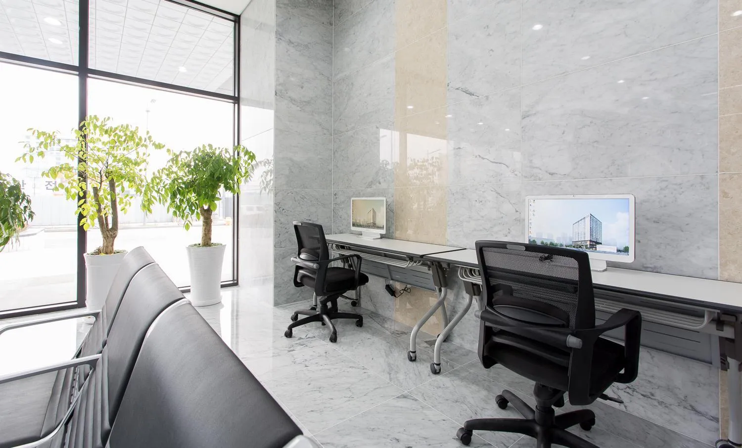 Business facilities in Hotel Logenir