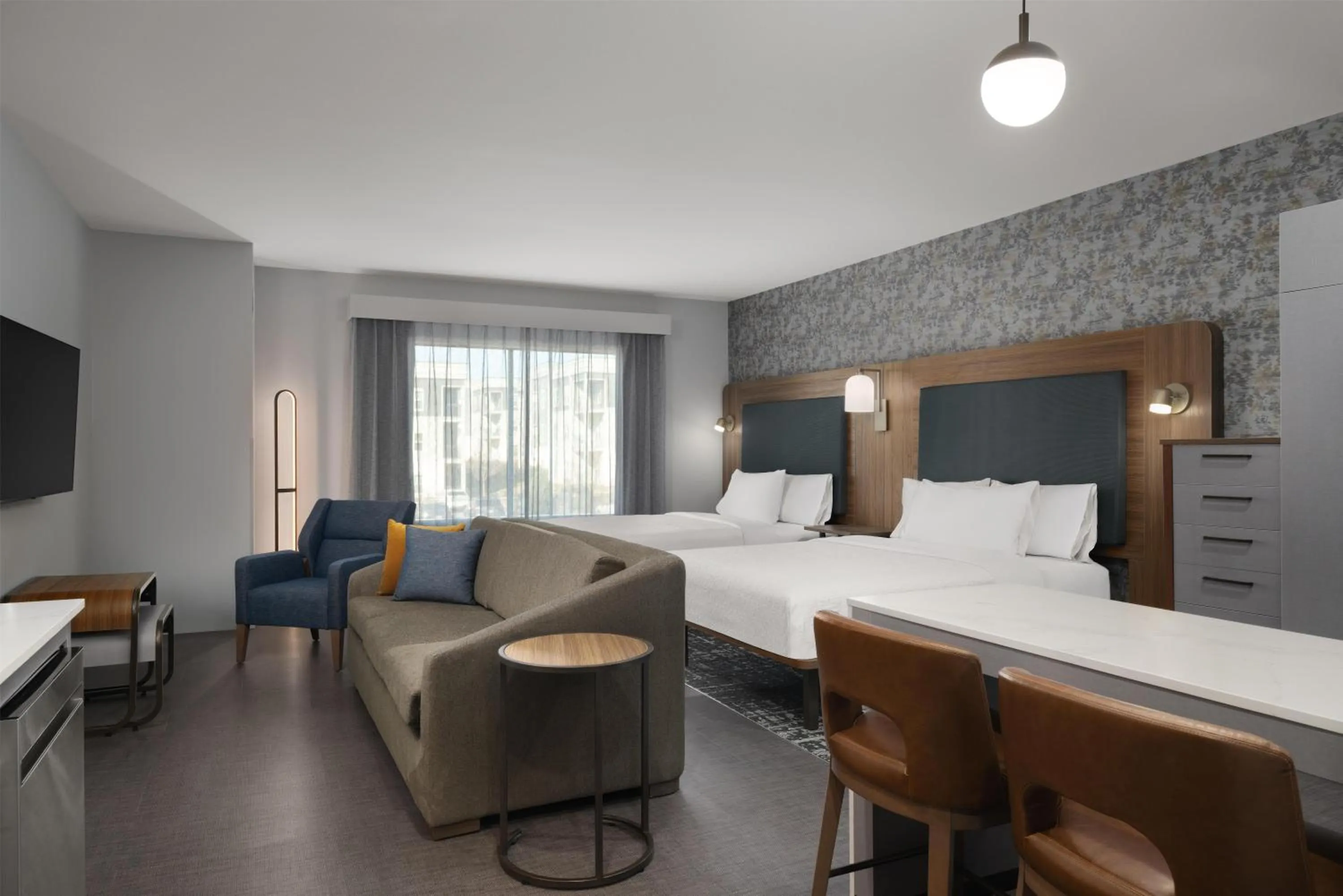 Living room, Bed in Homewood Suites By Hilton Covington, Ga