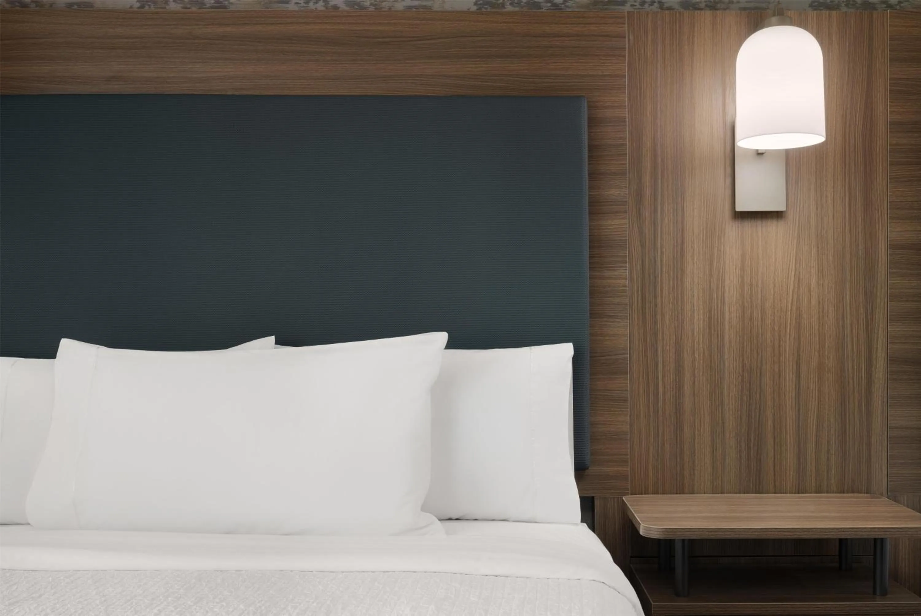 Bed in Homewood Suites By Hilton Covington, Ga