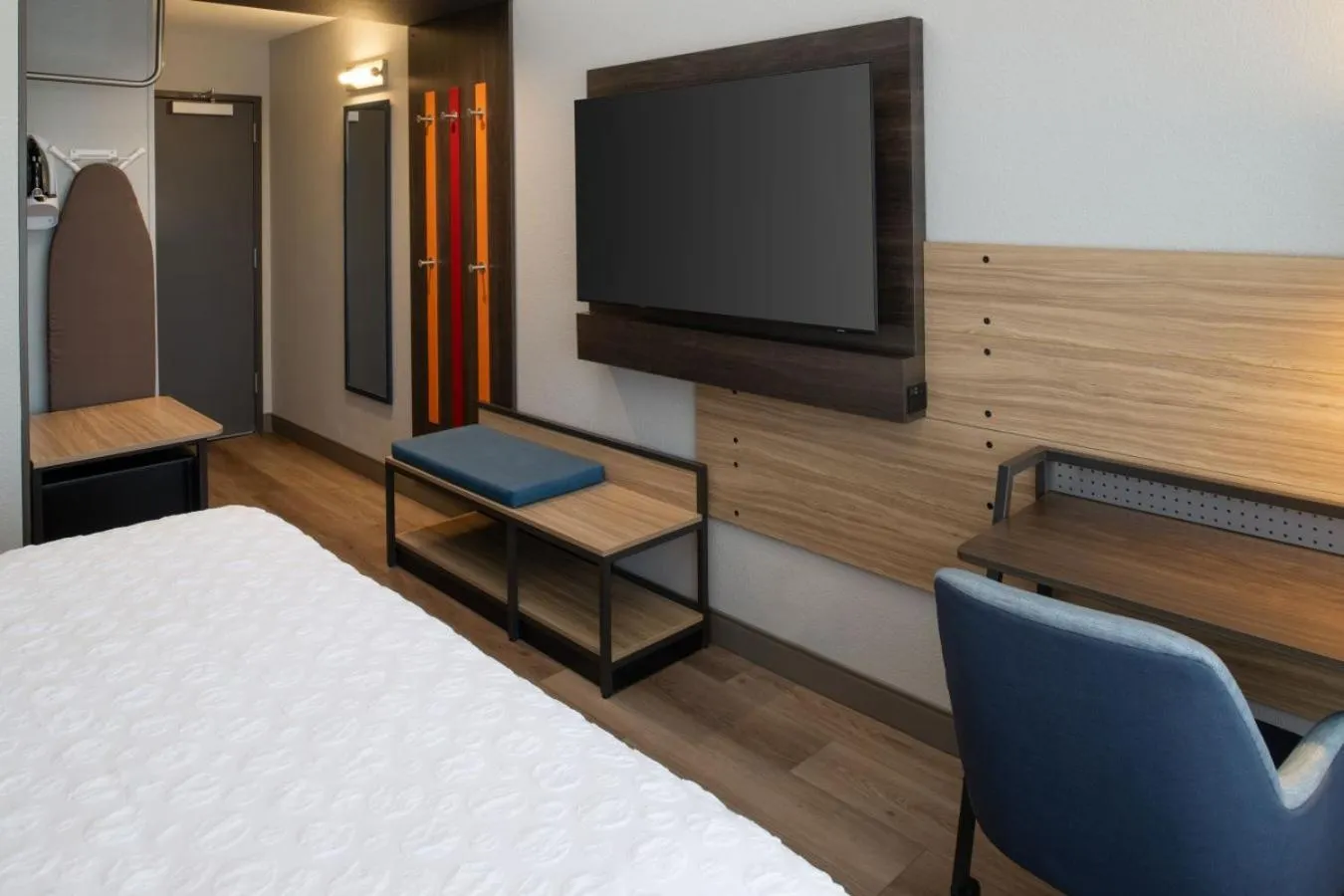 Bedroom, Bed in Tru By Hilton Columbia South