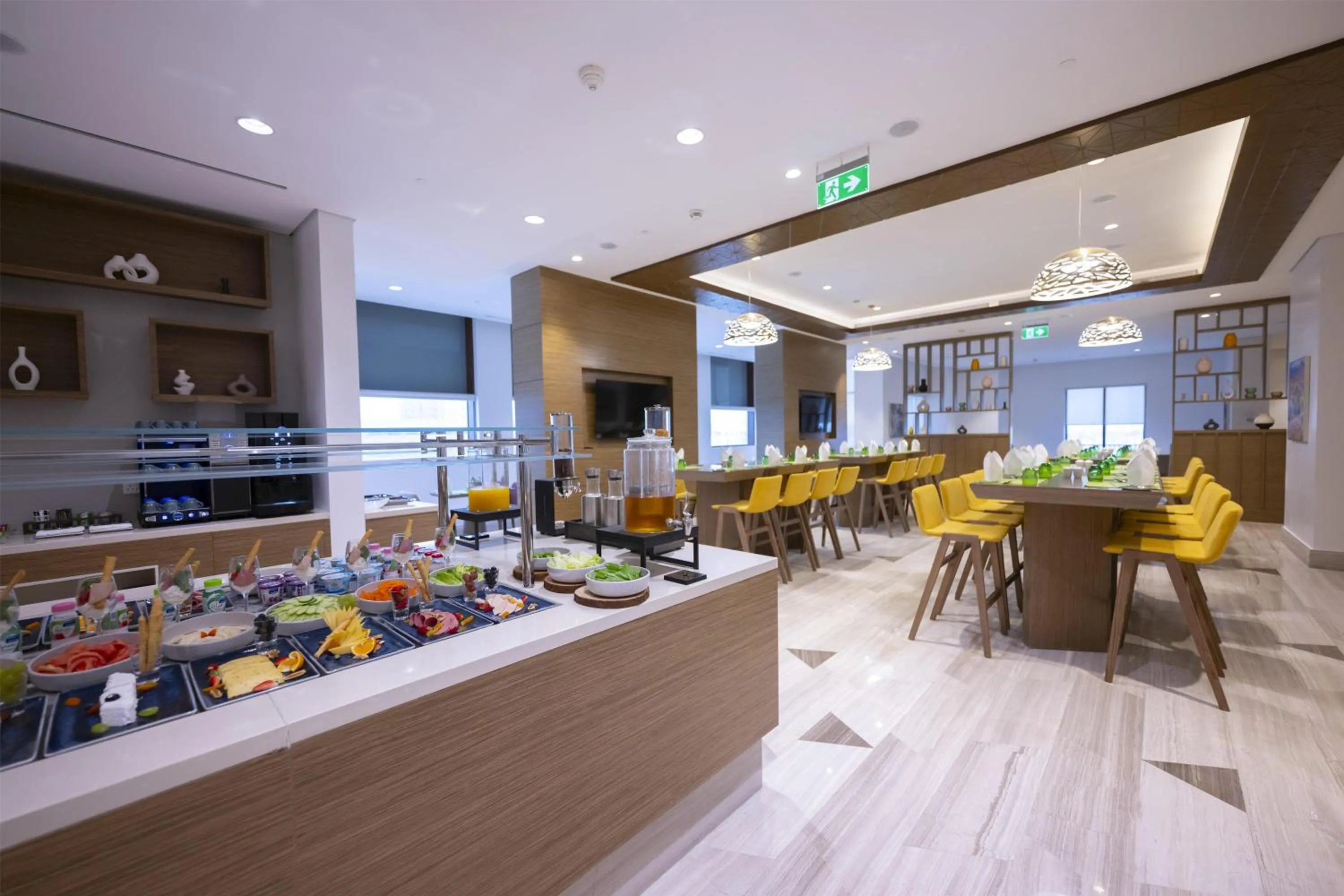 Restaurant/places to eat in Hilton Garden Inn Al Khobar King Fahd Causeway