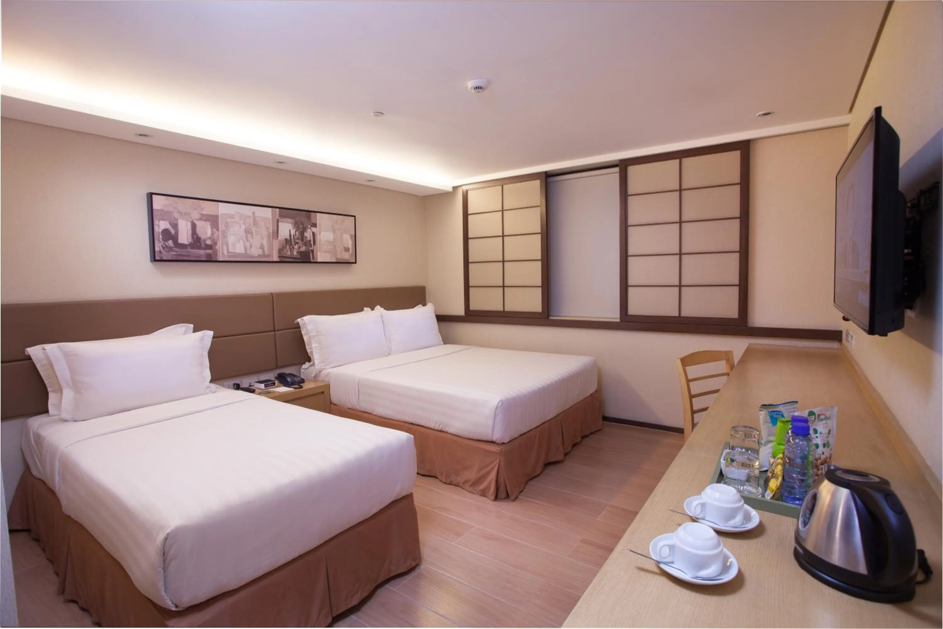 Photo of the whole room, Bed in Jinjiang Inn - Makati