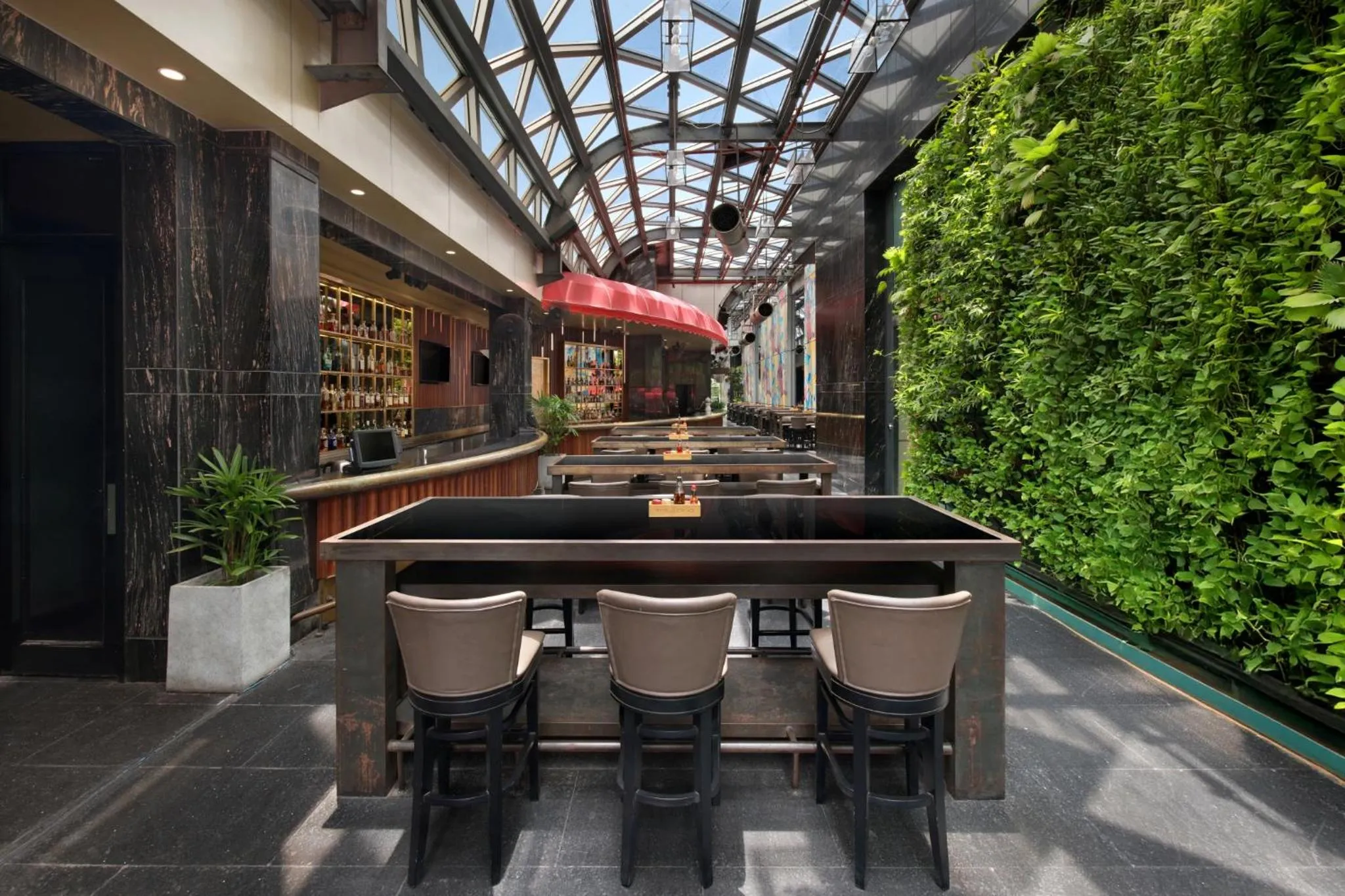 Lounge or bar in The Reverie Saigon Residential Suites