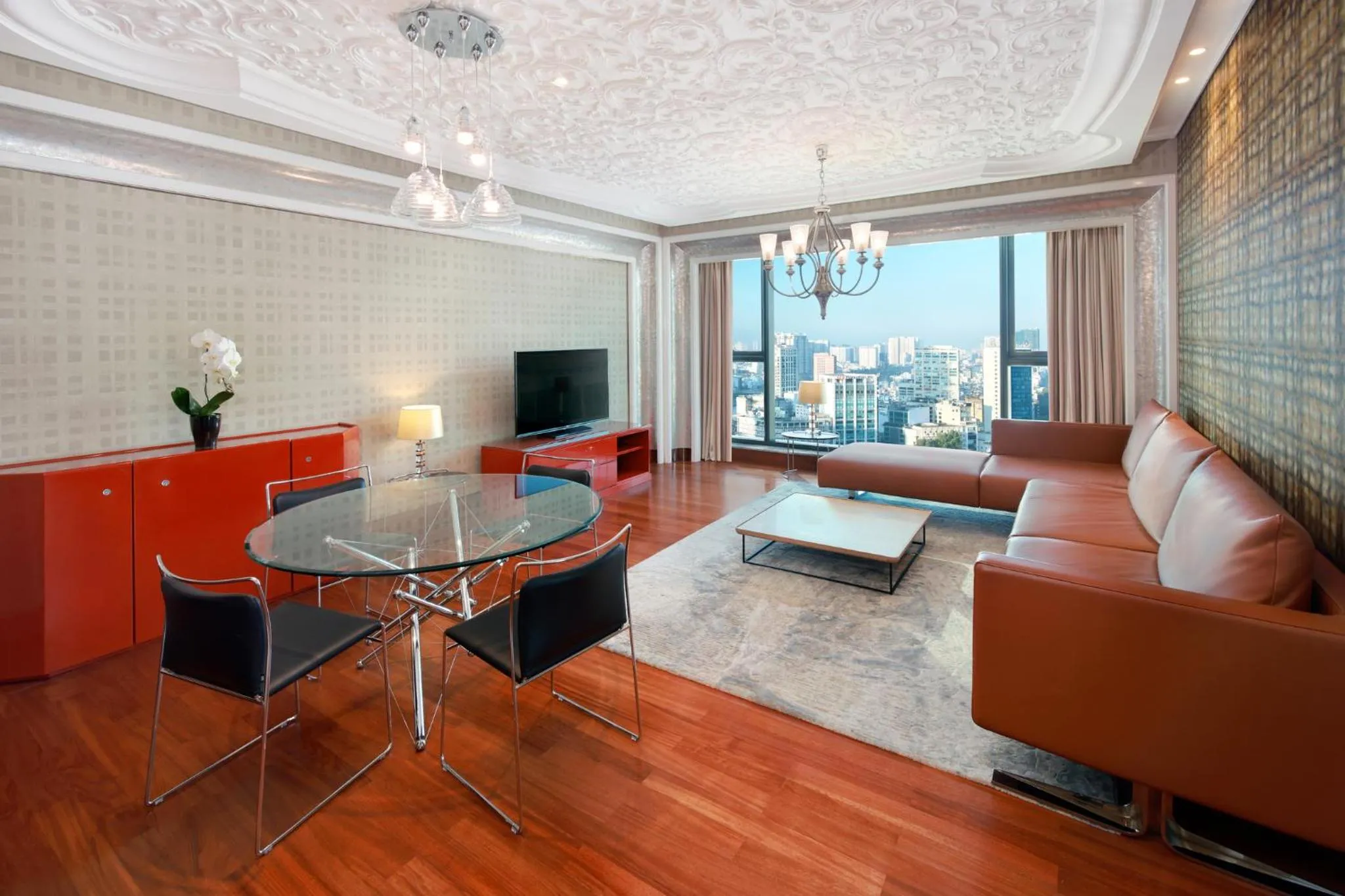 TV and multimedia in The Reverie Saigon Residential Suites