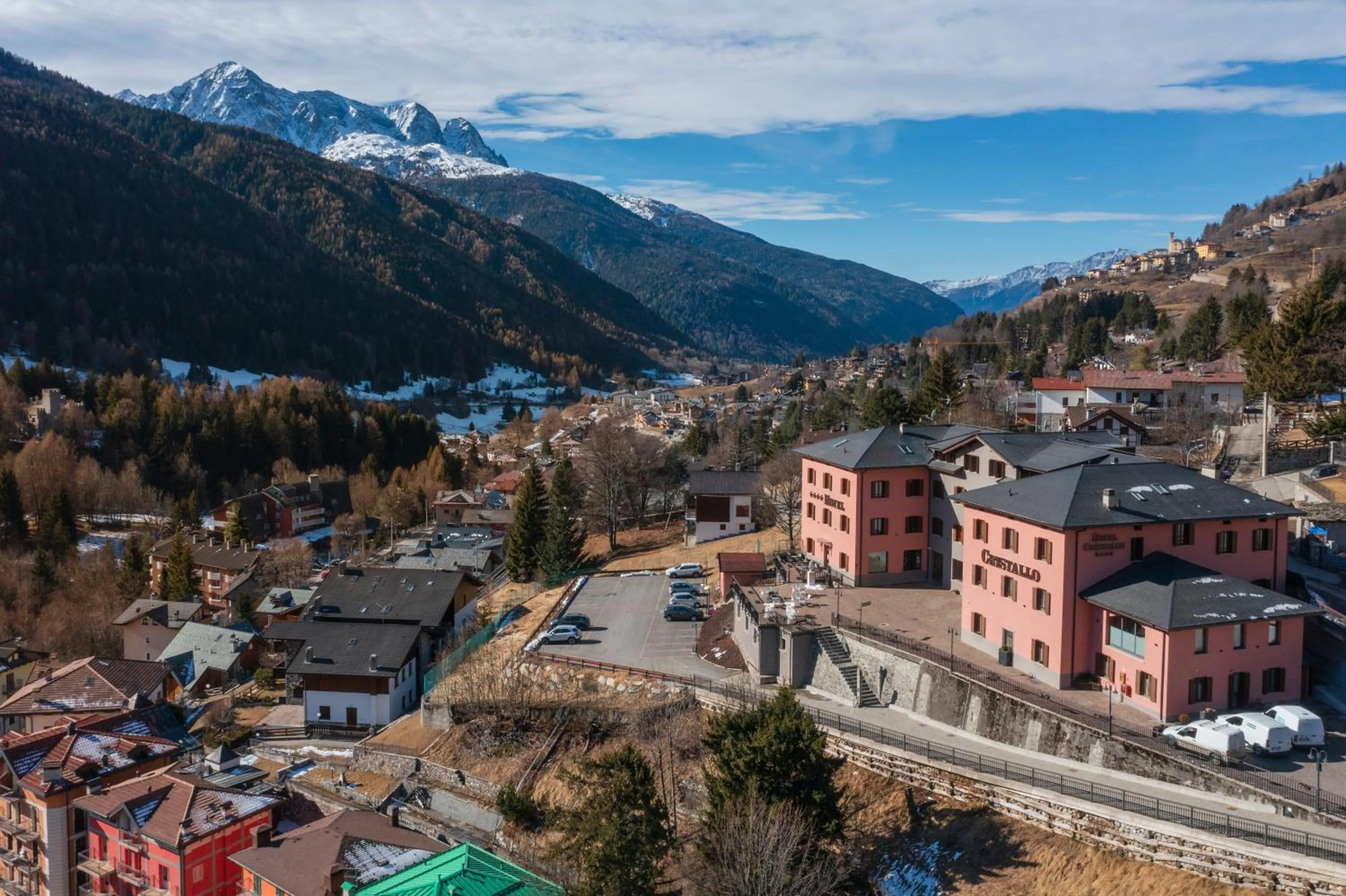 Bird's eye view in Hotel Garnì Cristallo
