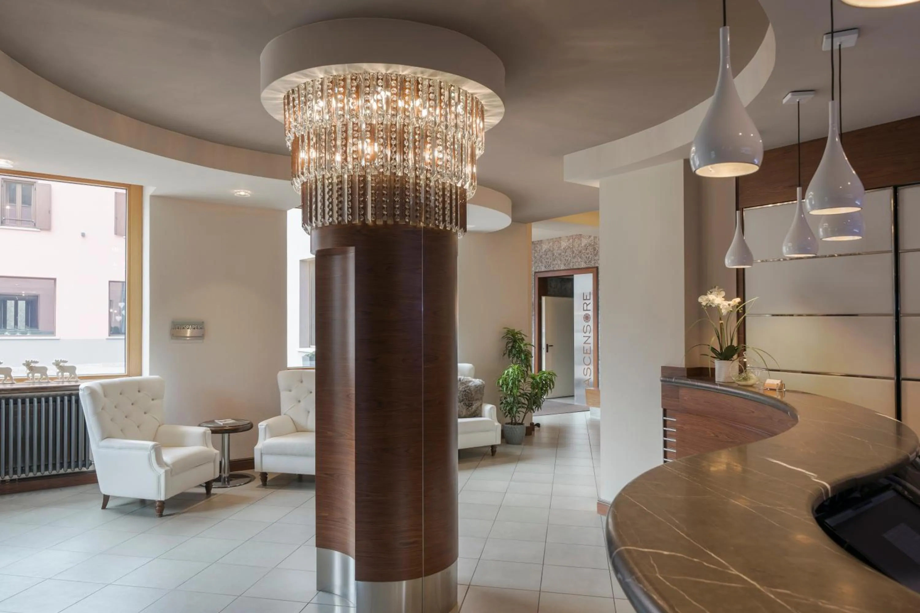 Lobby or reception in Hotel Garnì Cristallo
