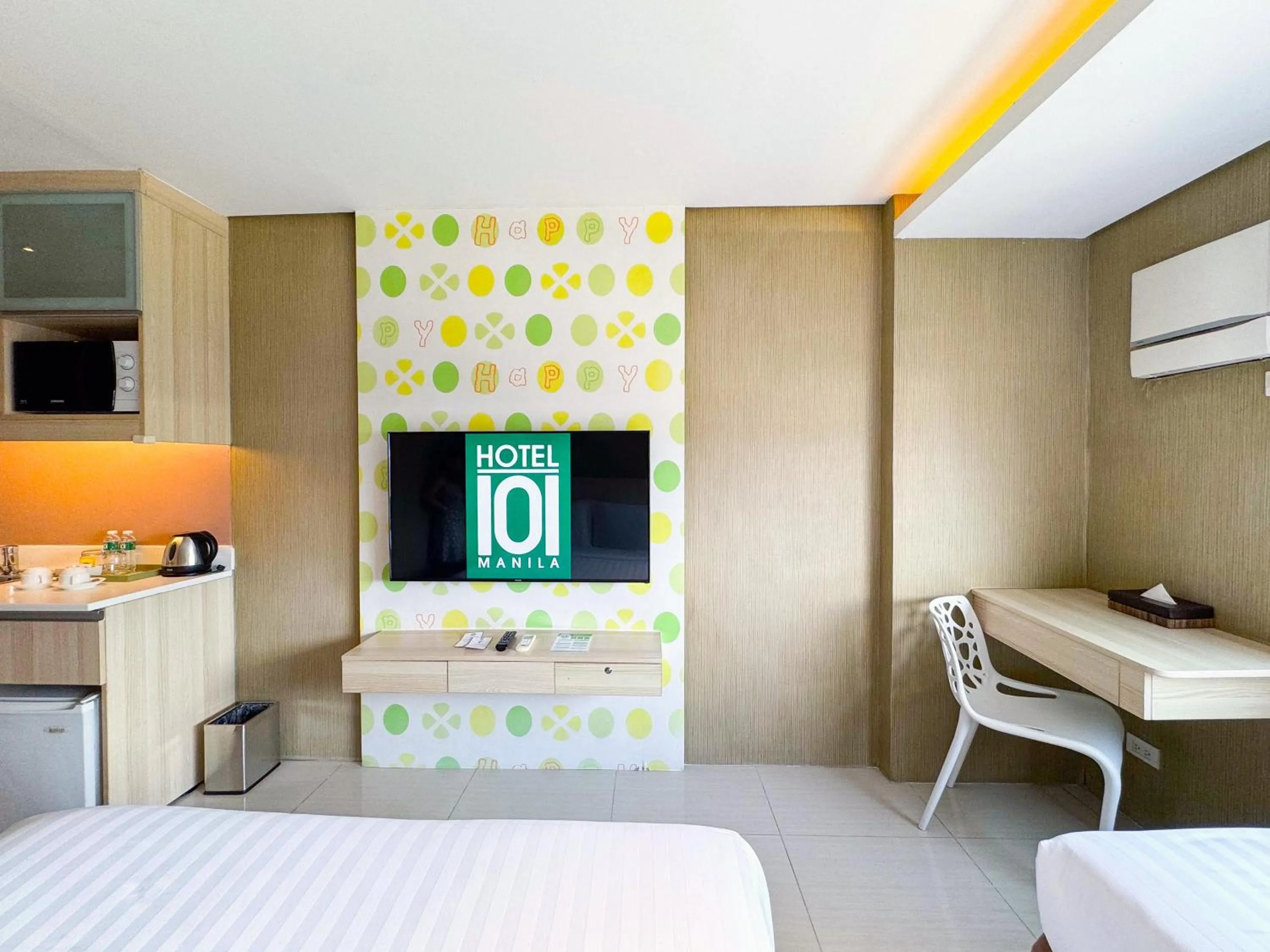 TV and multimedia, Bed in Hotel101 - Manila