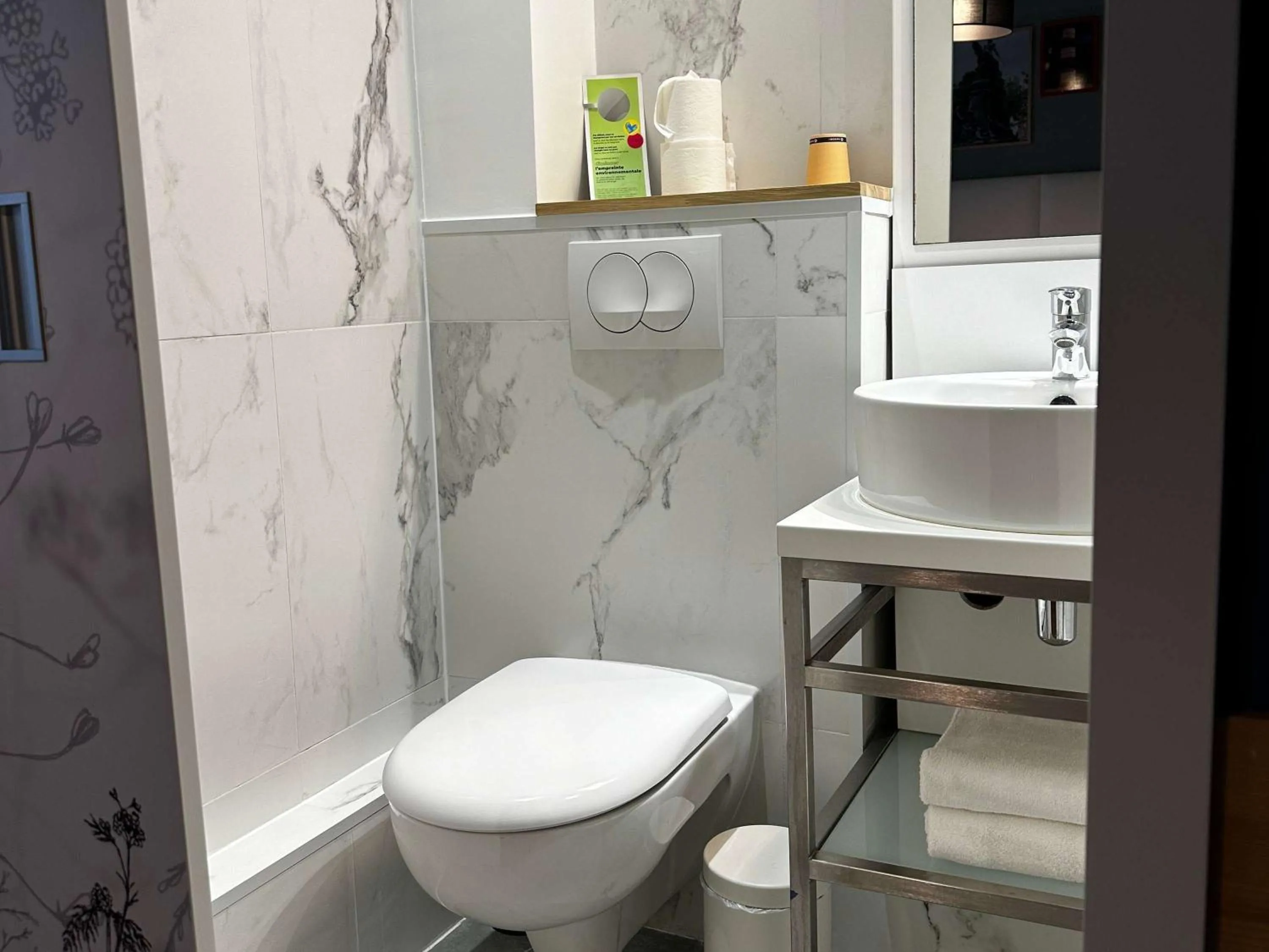 Property building in greet hotel Lille Gare Flandres - Groupe Accor