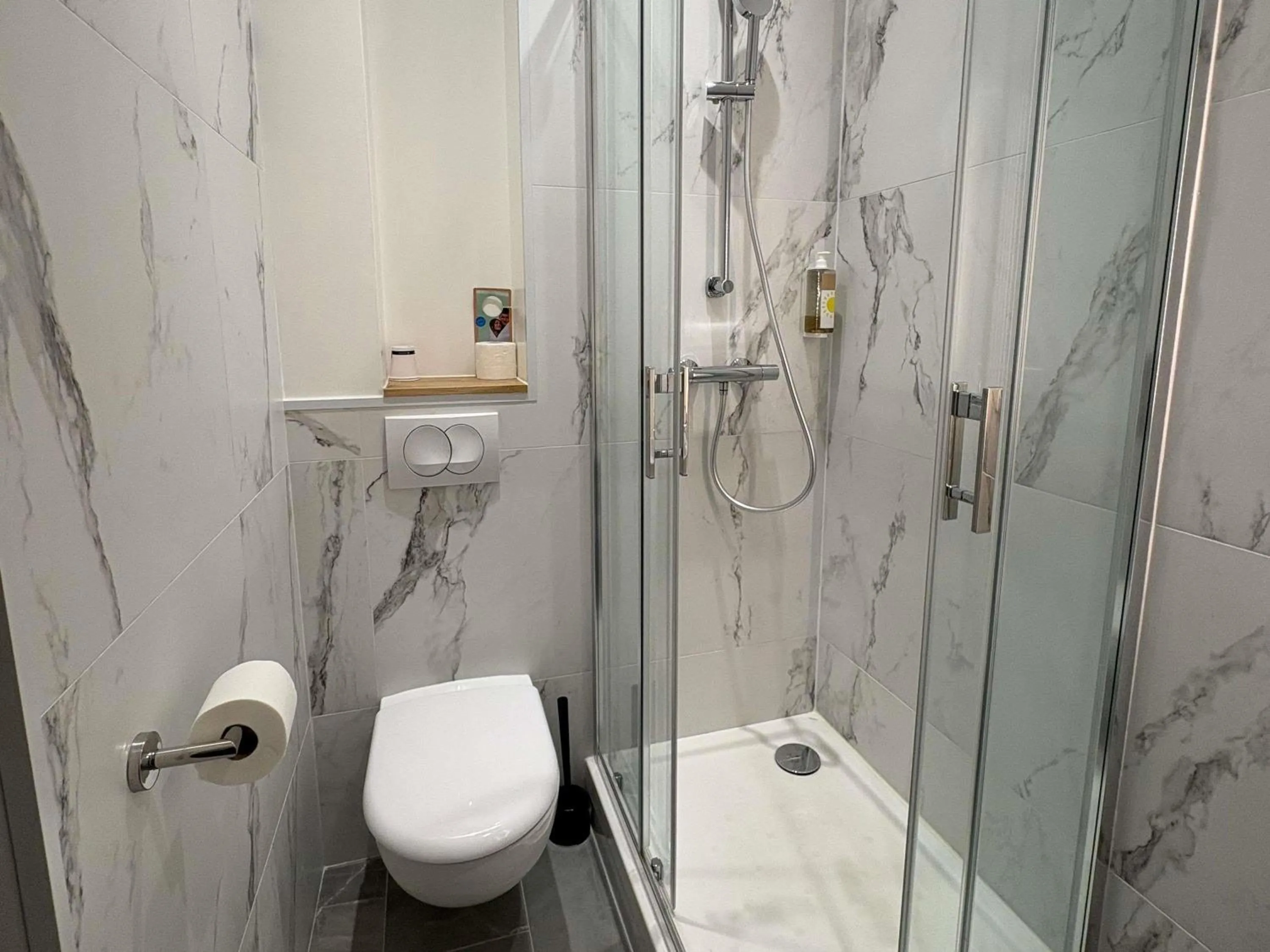 Bedroom in greet hotel Lille Gare Flandres - Groupe Accor