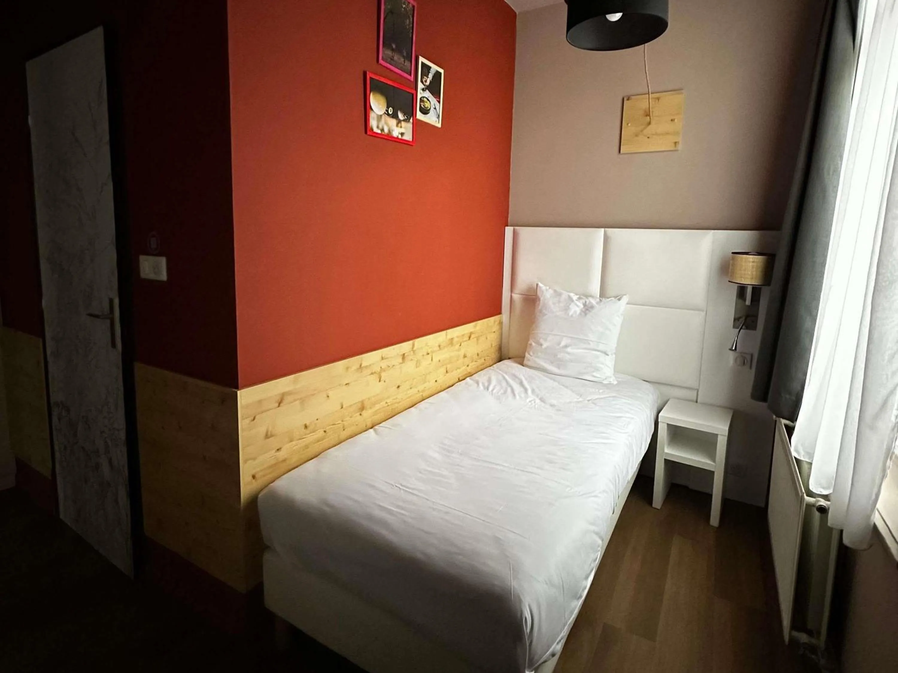 Bedroom, Bed in greet hotel Lille Gare Flandres - Groupe Accor